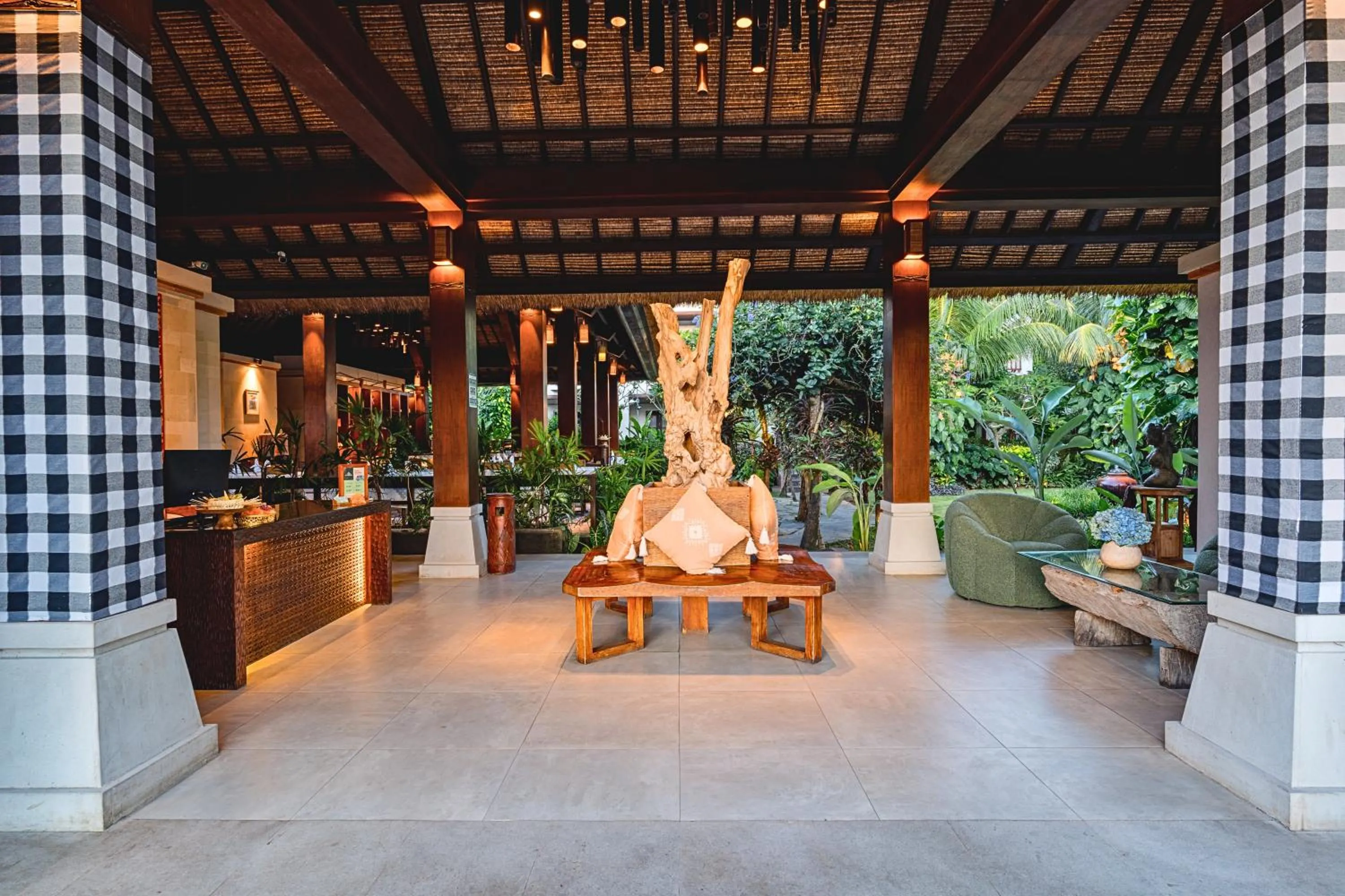 Lobby or reception in Radha Phala Resort & Spa