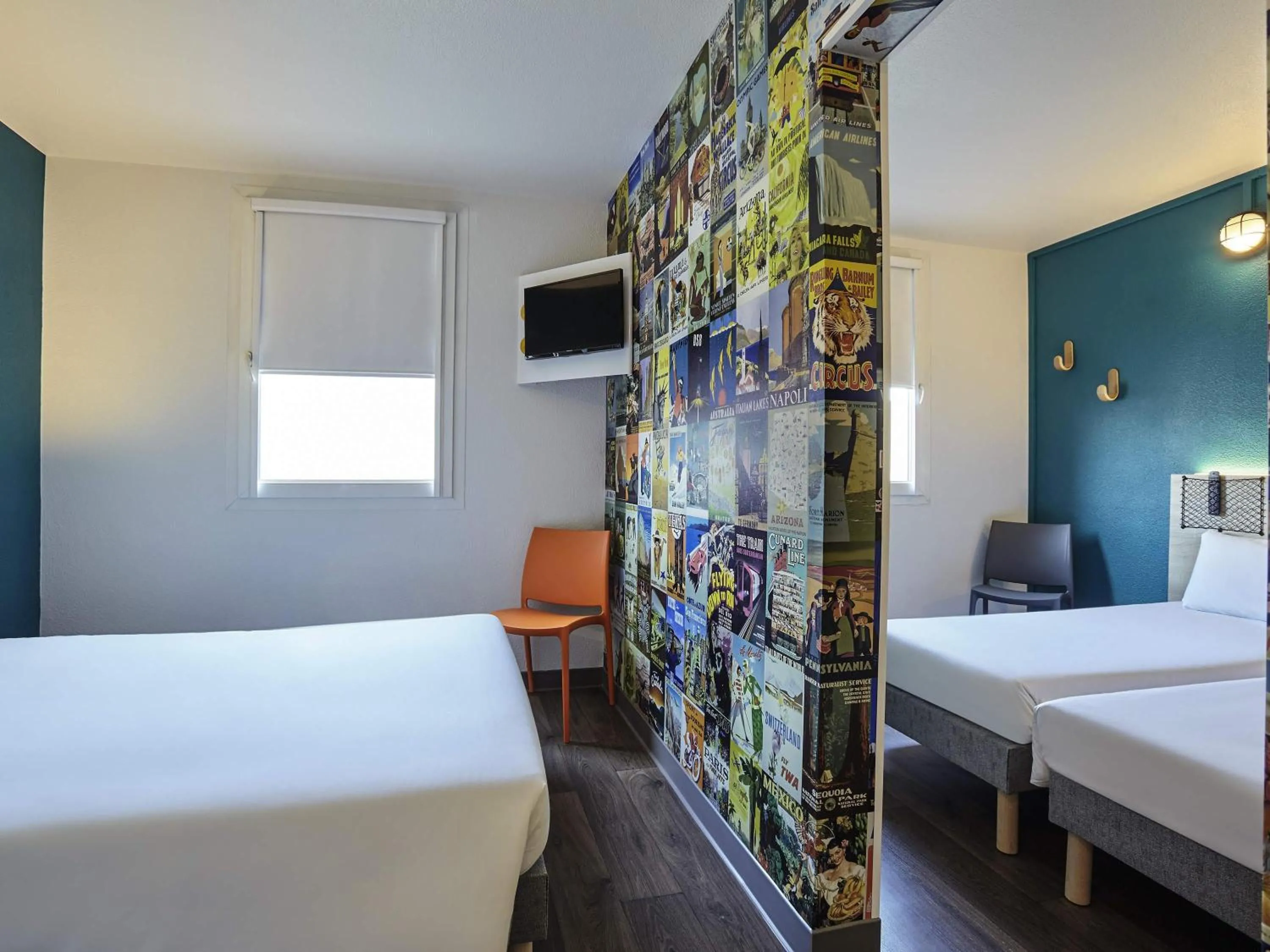 Bedroom, Bed in hotelF1 Paris Porte de Châtillon