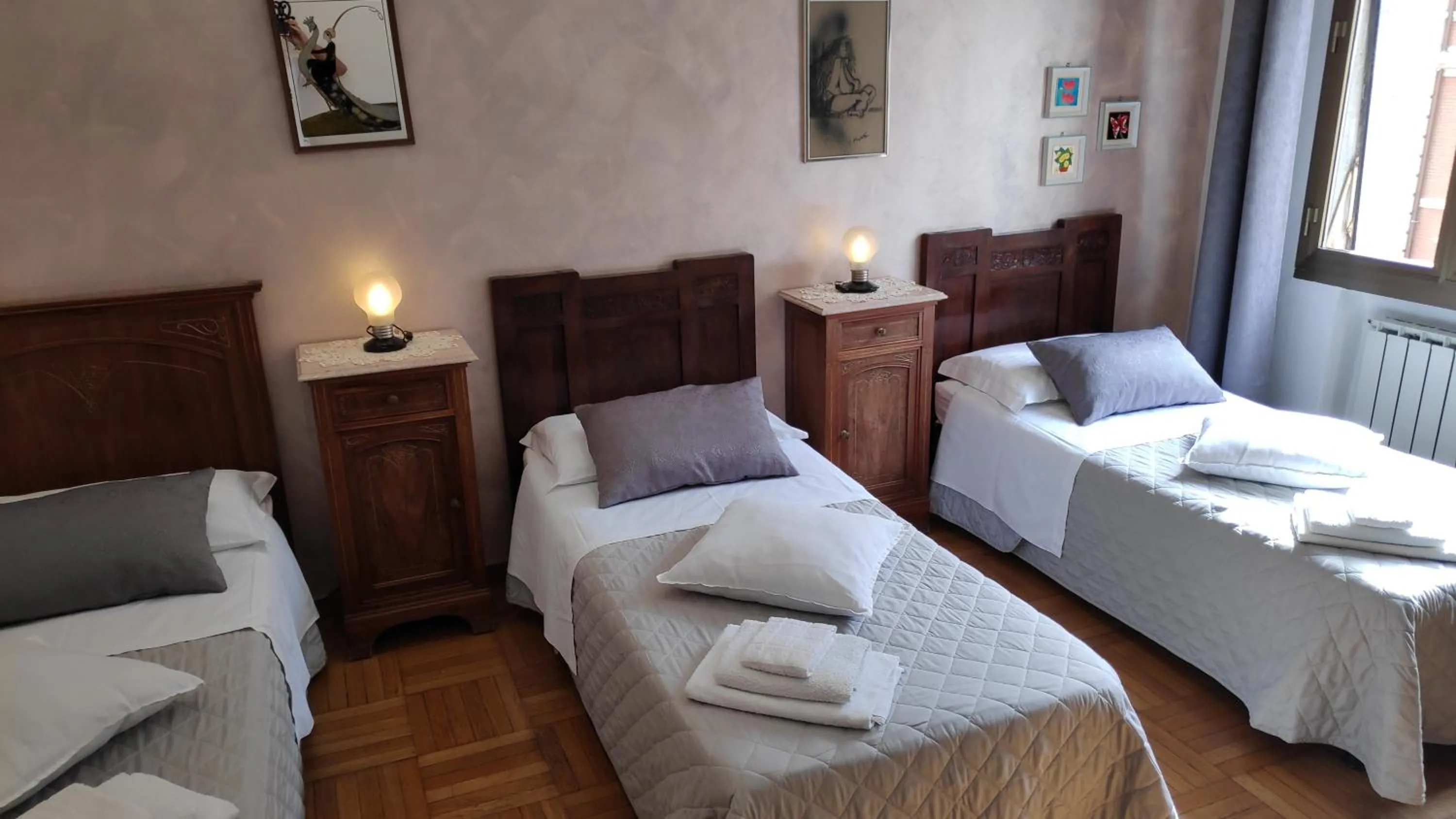 Bed in Bed & Breakfast CENTRALE