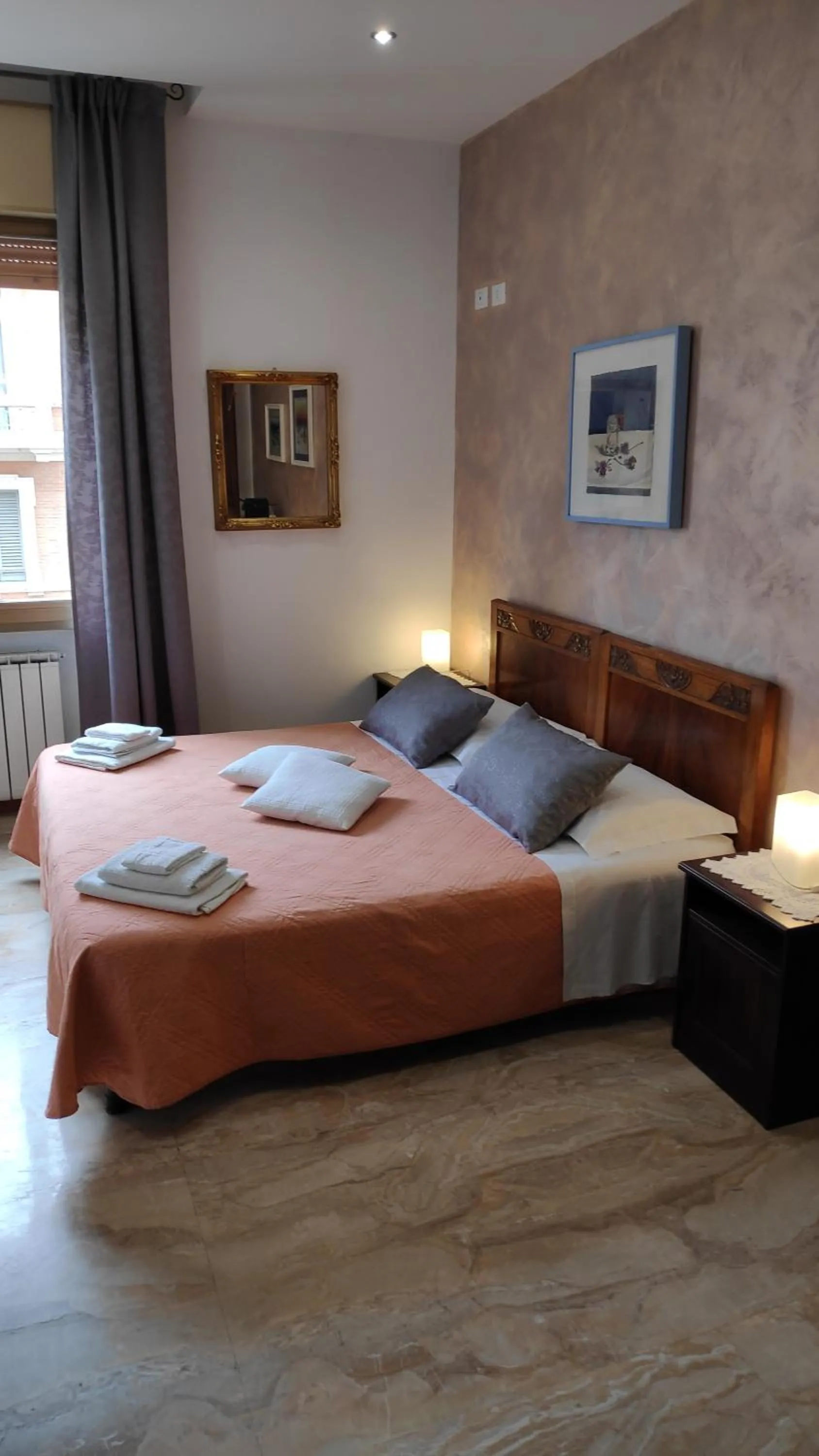 Bed in Bed & Breakfast CENTRALE