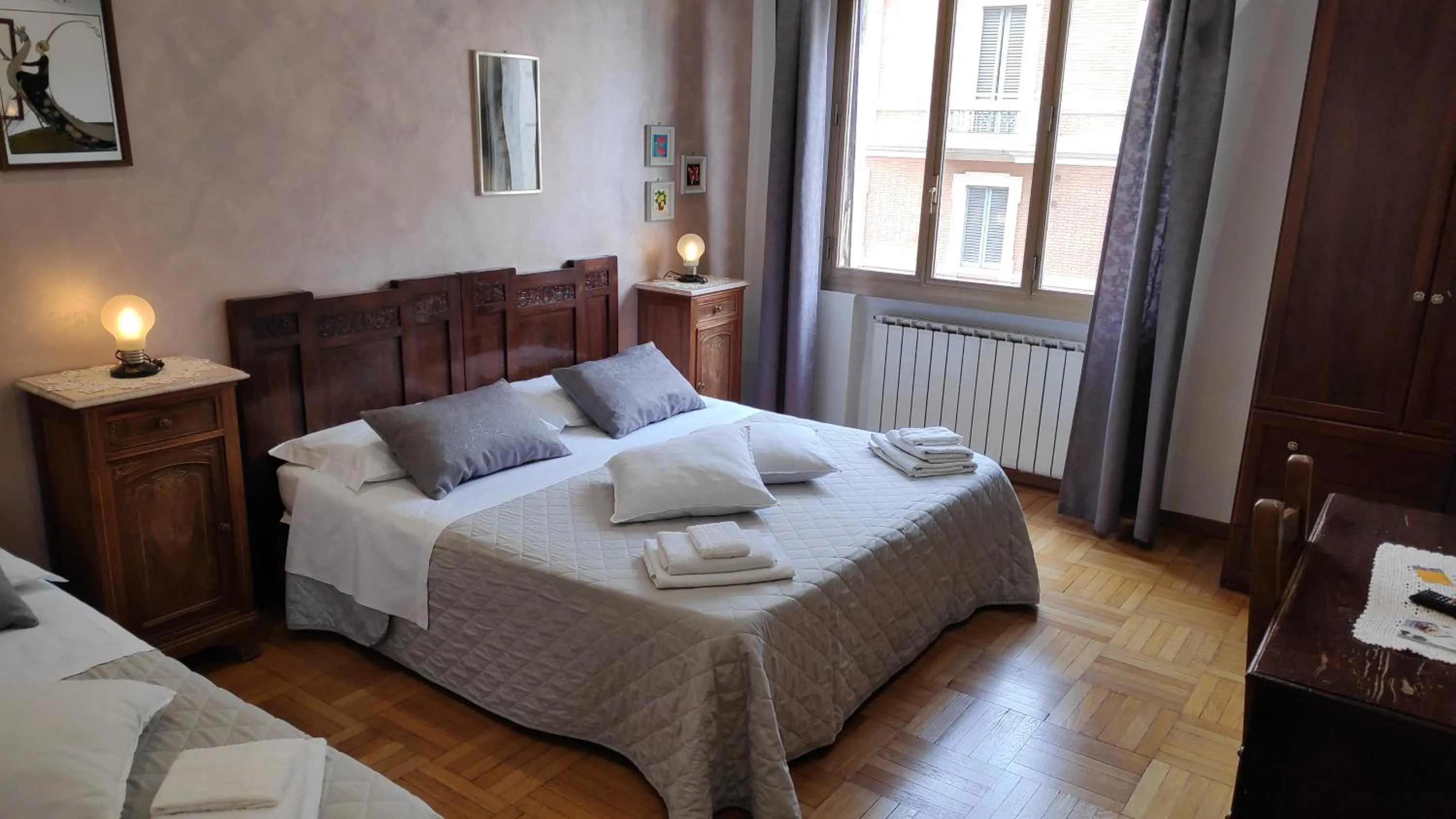 Bed in Bed & Breakfast CENTRALE