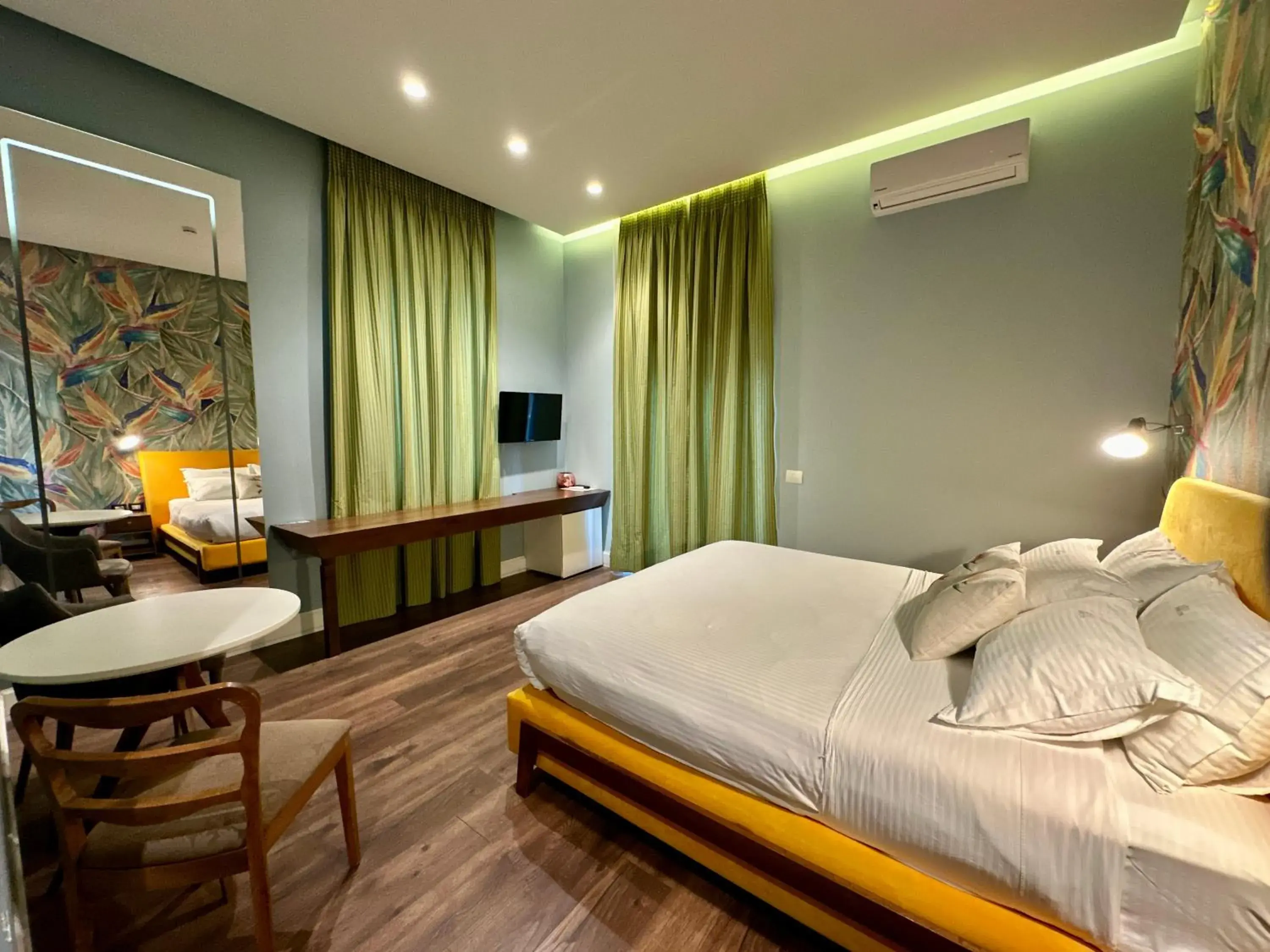 Superior Double Room in Le Palazzine Hotel Superior Double Room in Le Palazzine Hotel