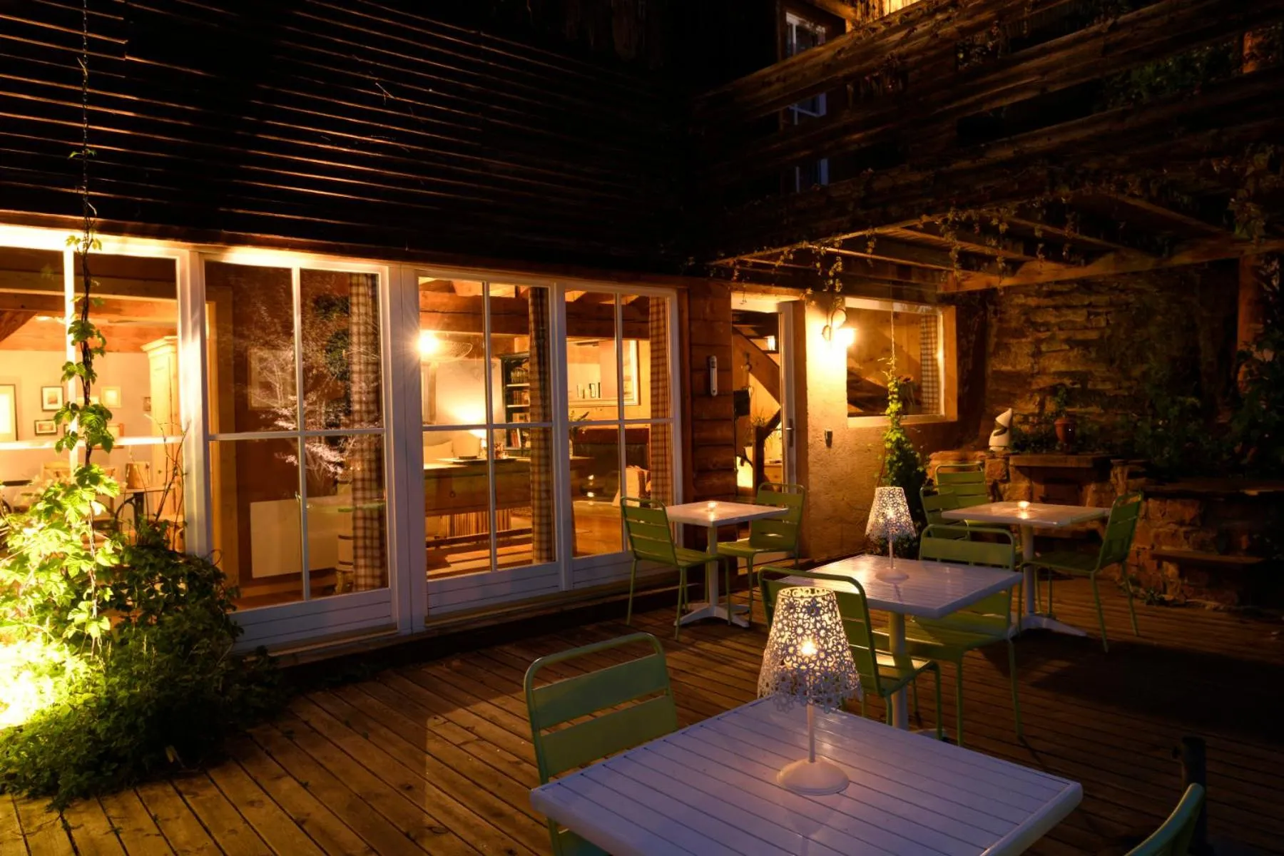 Patio in La Grange du couvent B&B