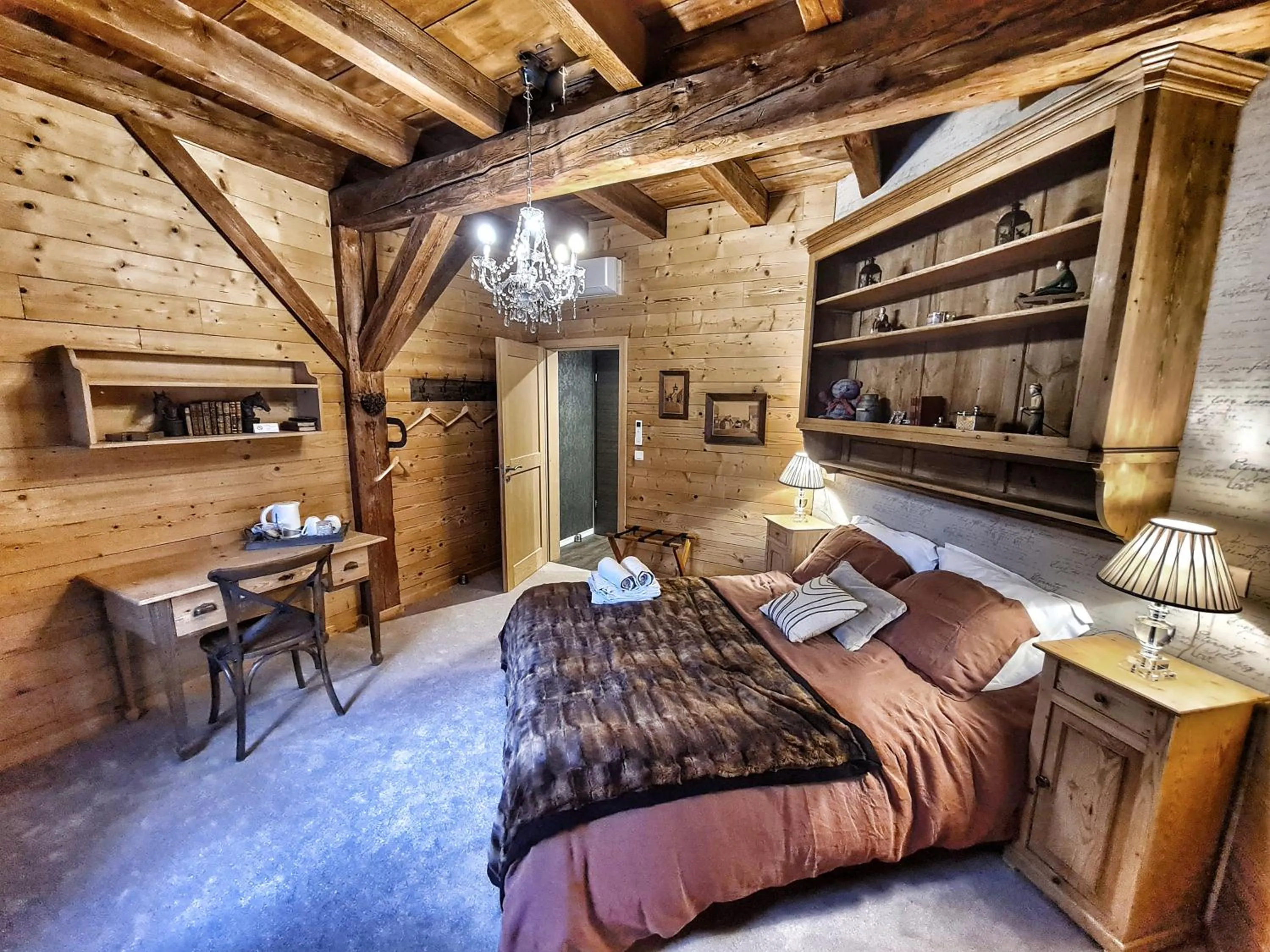 Bed in La Grange du couvent B&B