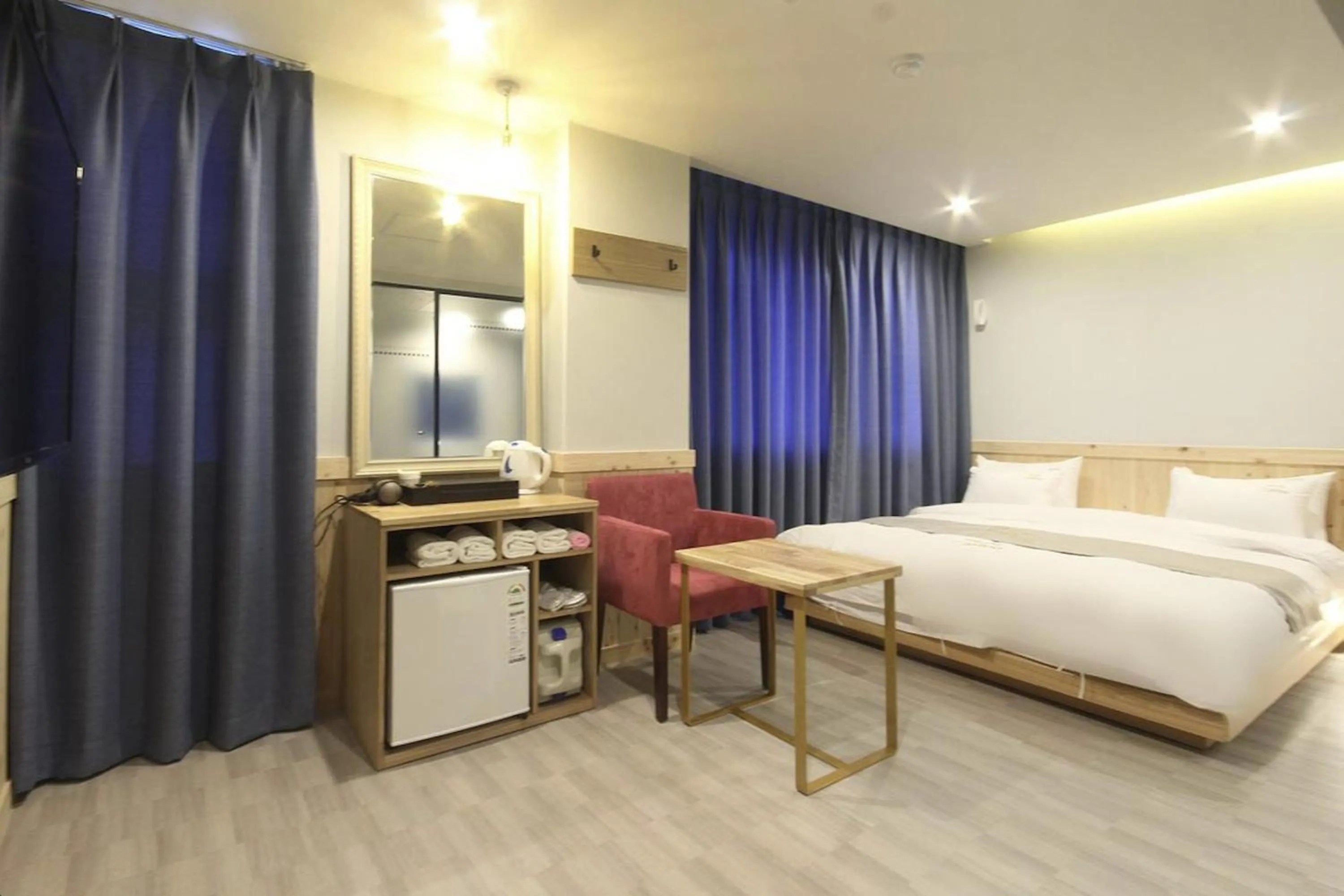 Bed in Busan Carino Hotel