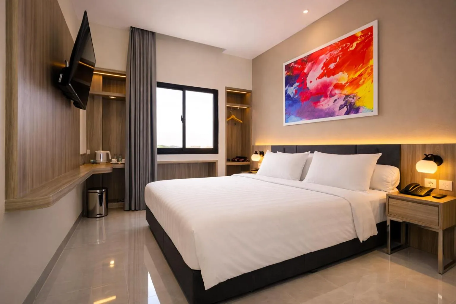 Front One Hotel Mesir Surabaya