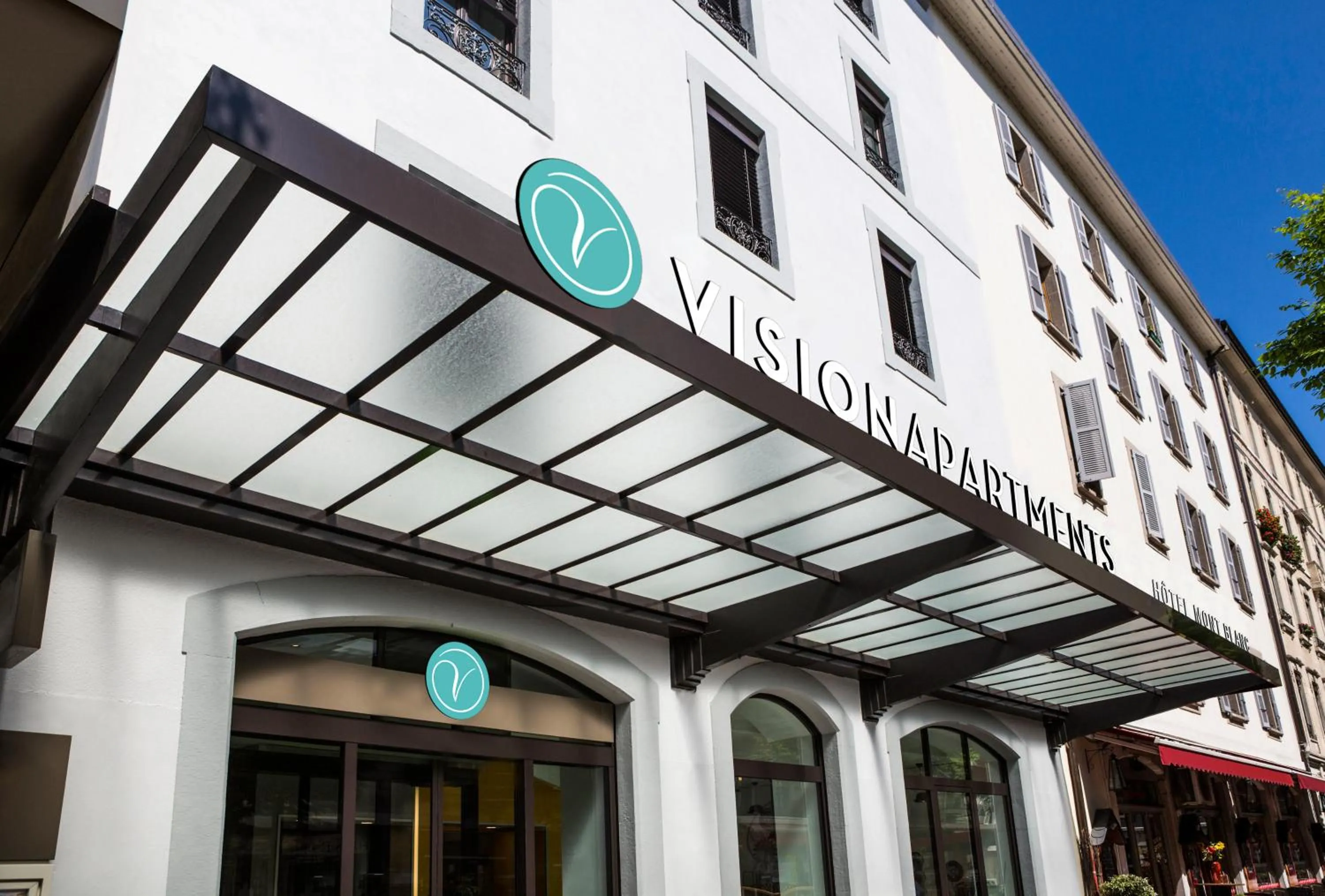 Property building in VISIONAPARTMENTS Rue de Berne - contactless check-in