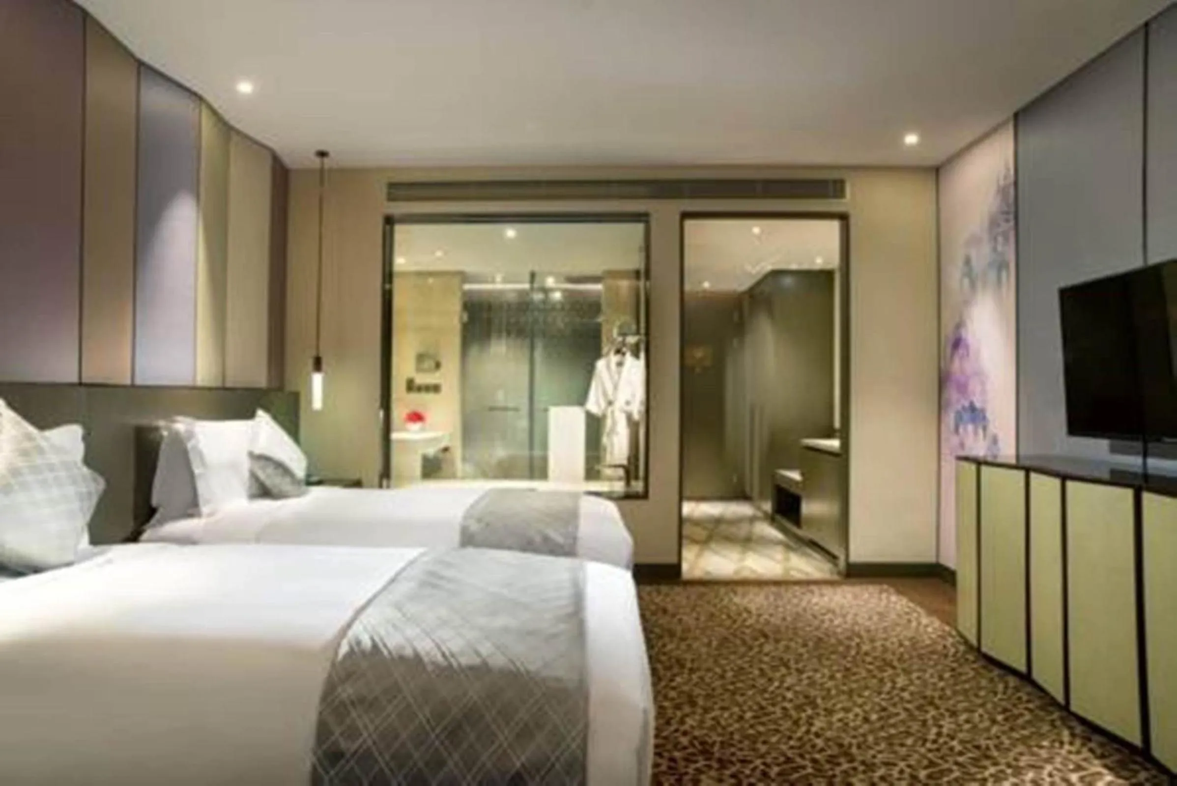 Bedroom, Bed in Sofitel Lianyungang Suning