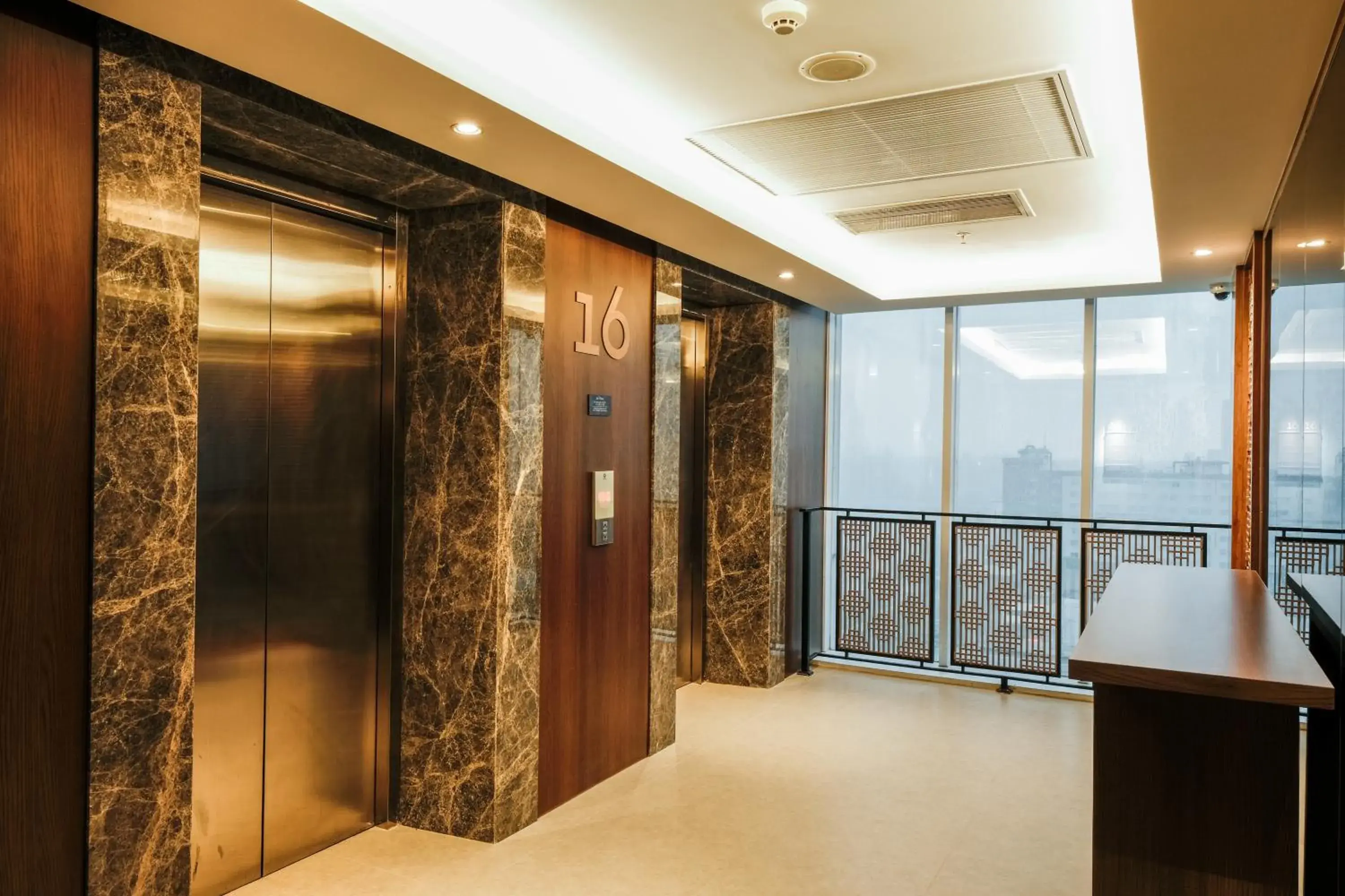 Property building in Deka Hotel Surabaya HR Muhammad Property building in Deka Hotel Surabaya HR Muhammad