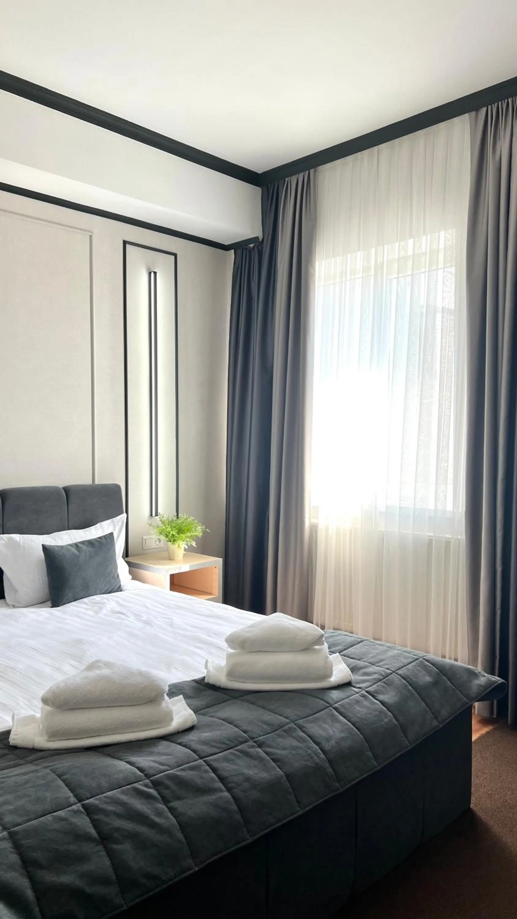 Bed in Caravan Hotel