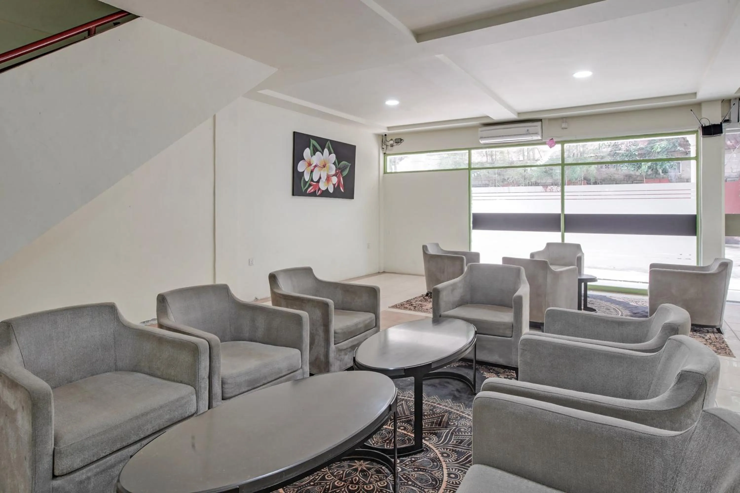 Lobby or reception in Collection O near Harbour Bay Mall formerly Kansa Hotel