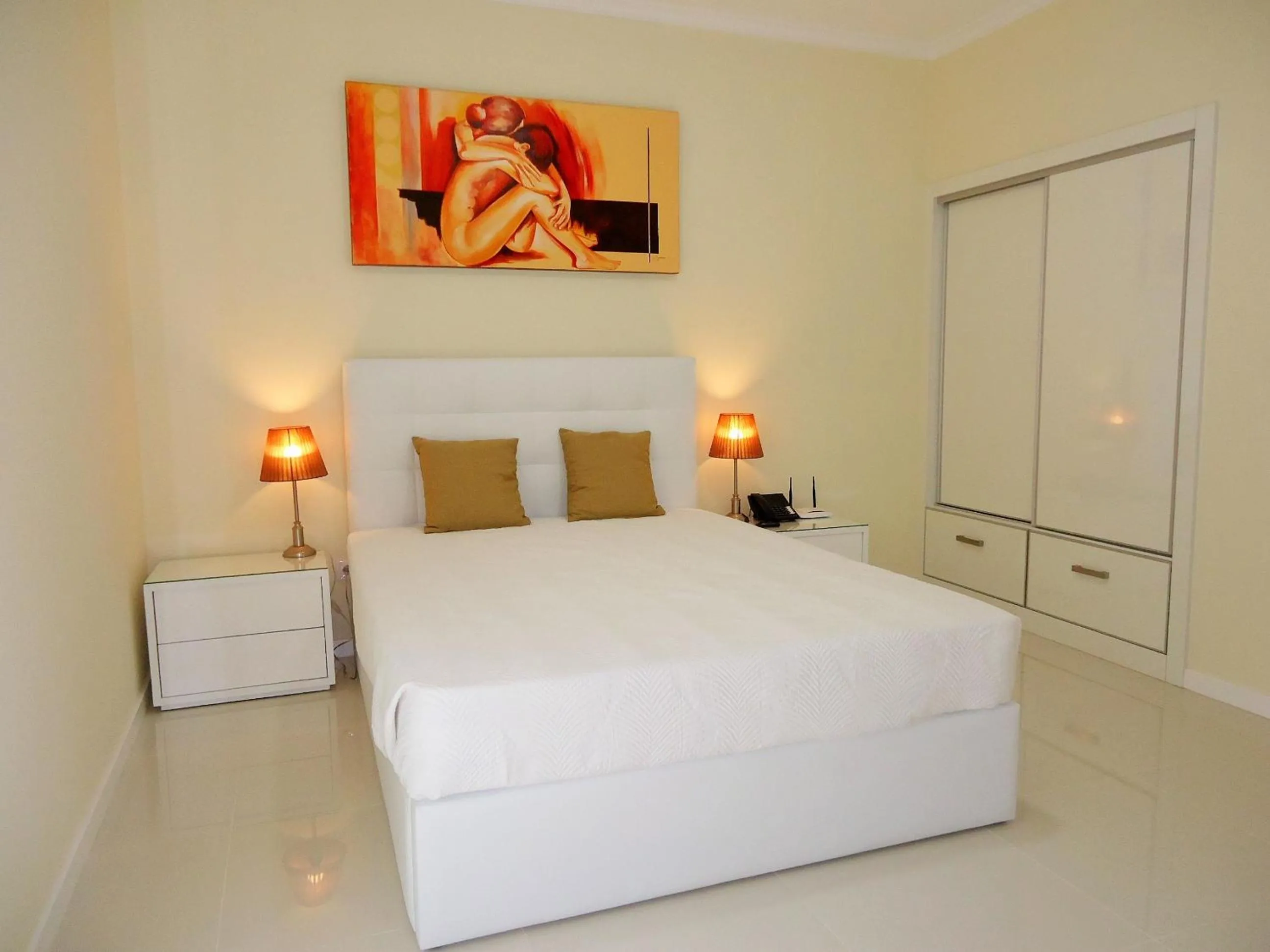 Bed in São Francisco Accommodation