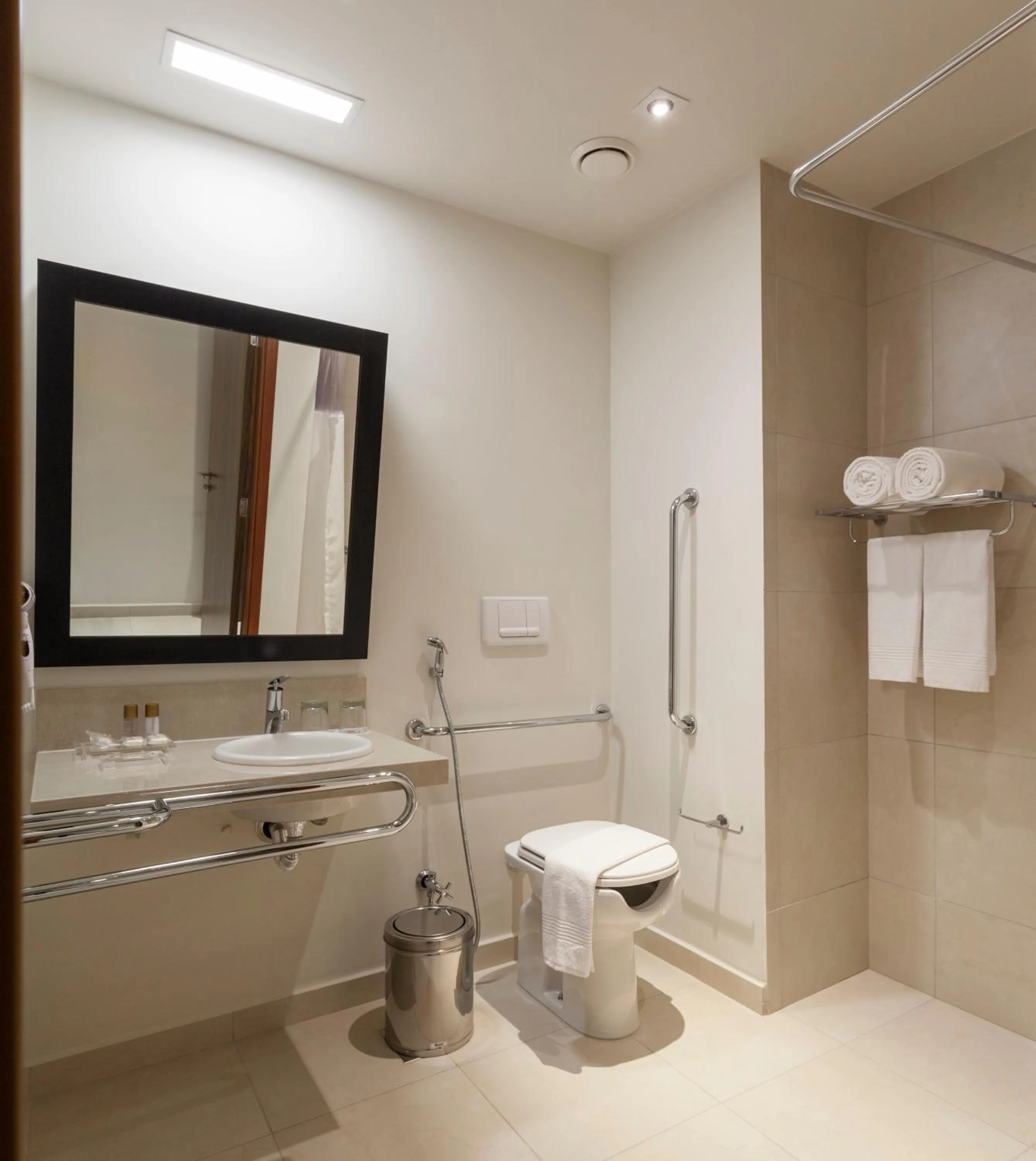 Bathroom in Tulip Inn Sete Lagoas