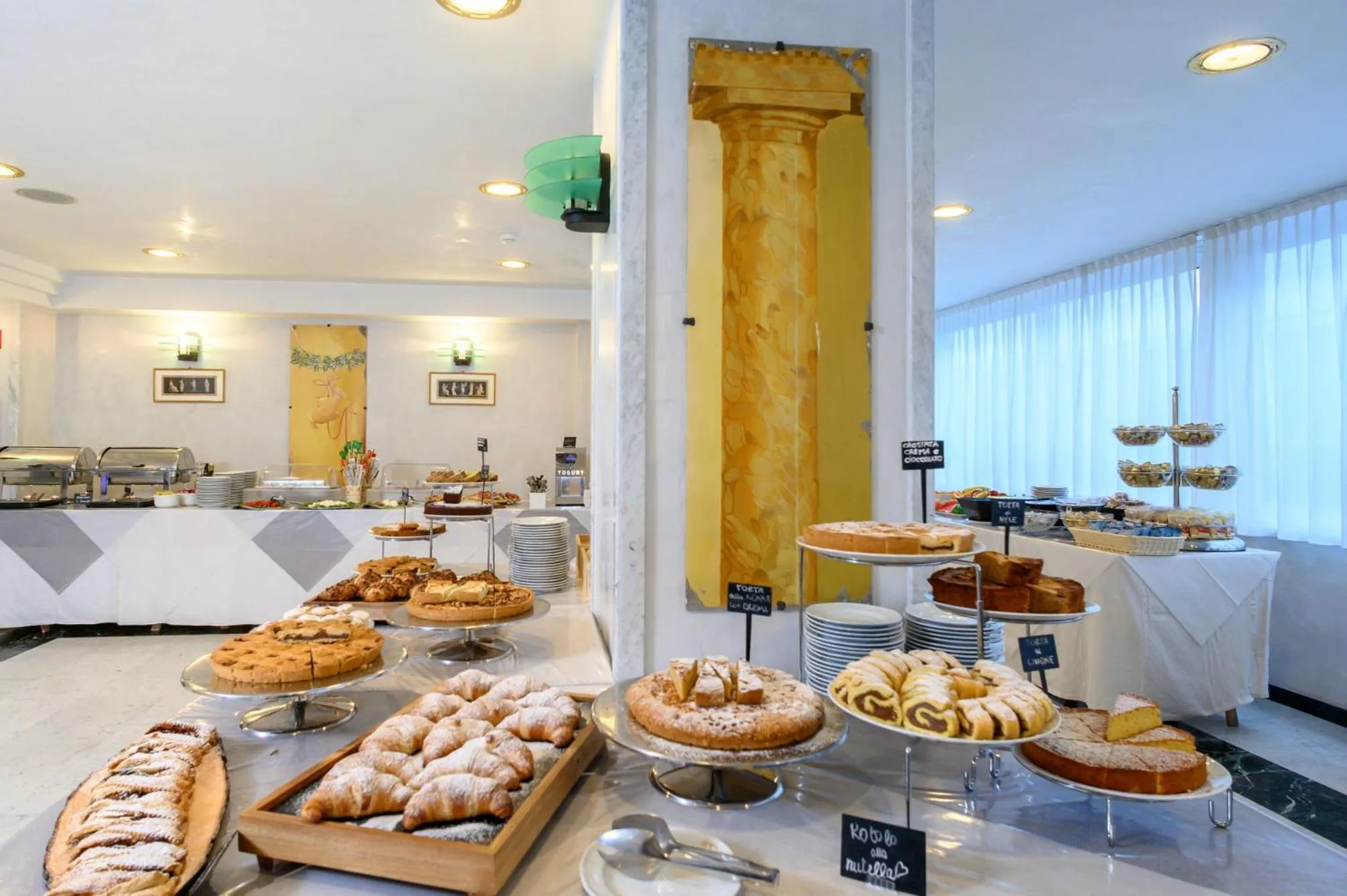 Breakfast in Atilius Hotel & Suites