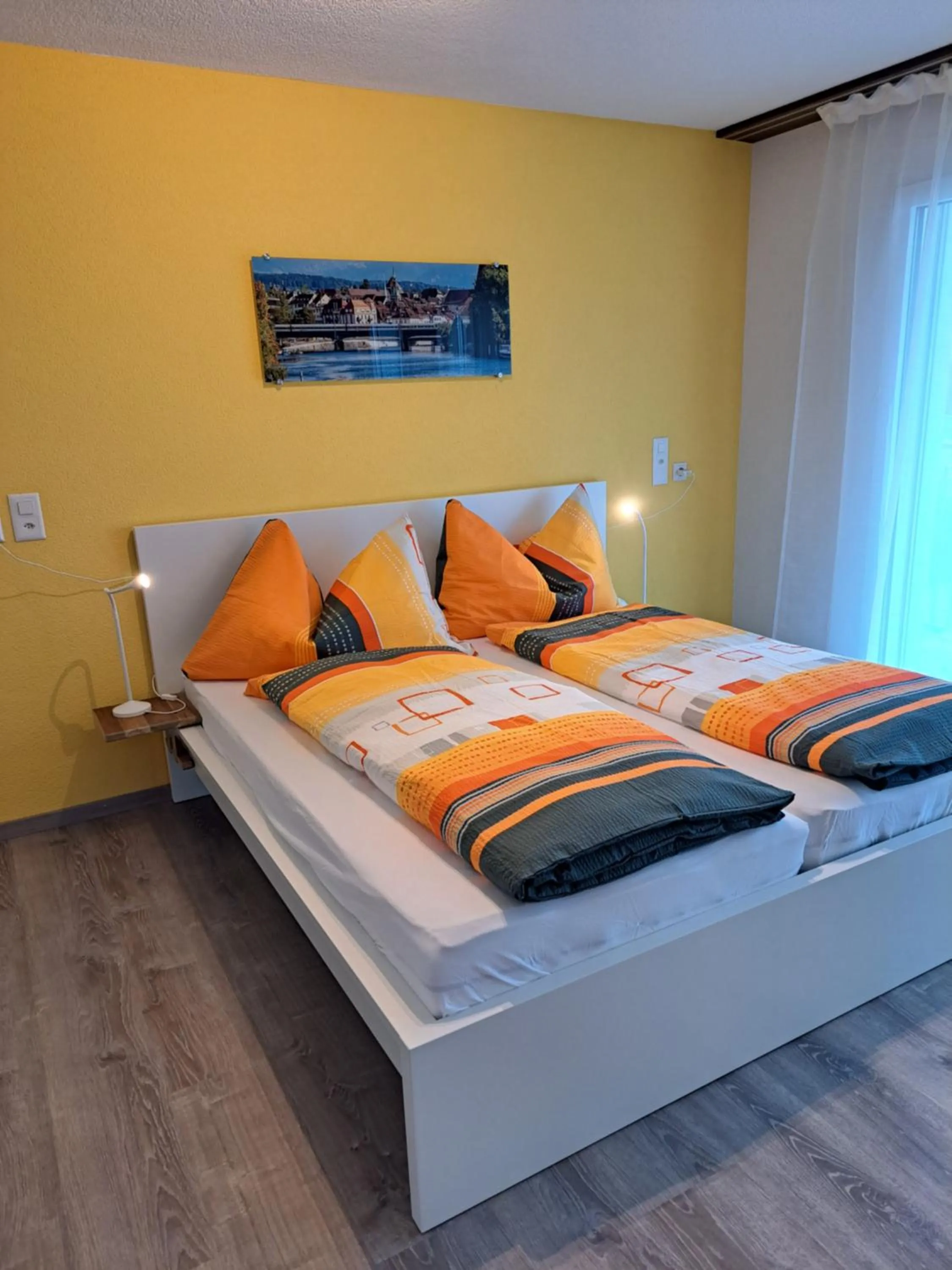 Bed in good bed biberist