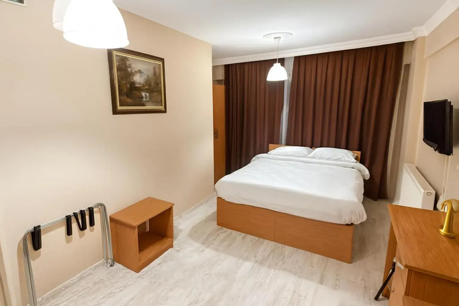 Double Room in Lion Stone Hotel Double Room in Lion Stone Hotel