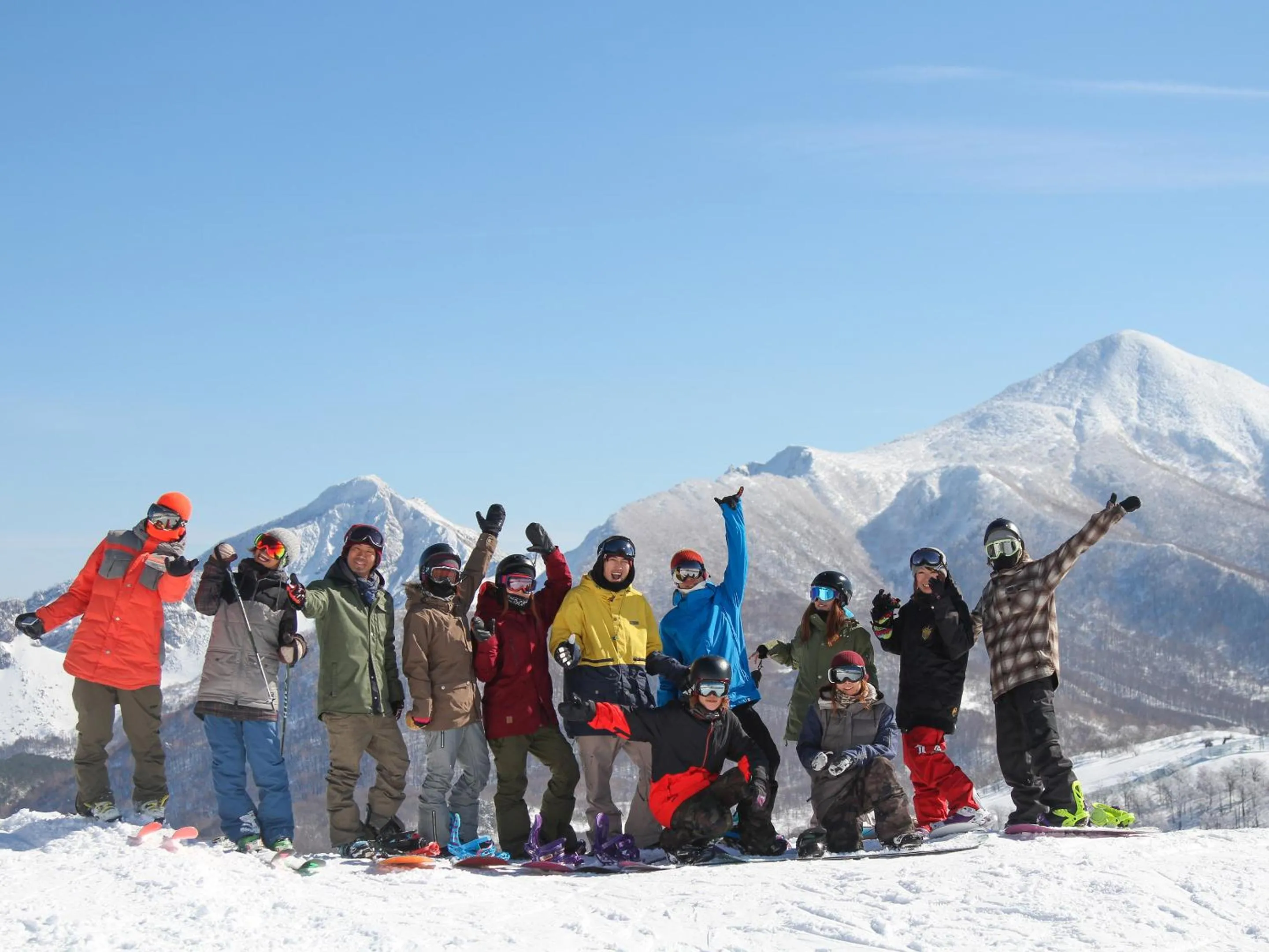 Skiing in Urabandai Lake Resort Goshiki no Mori