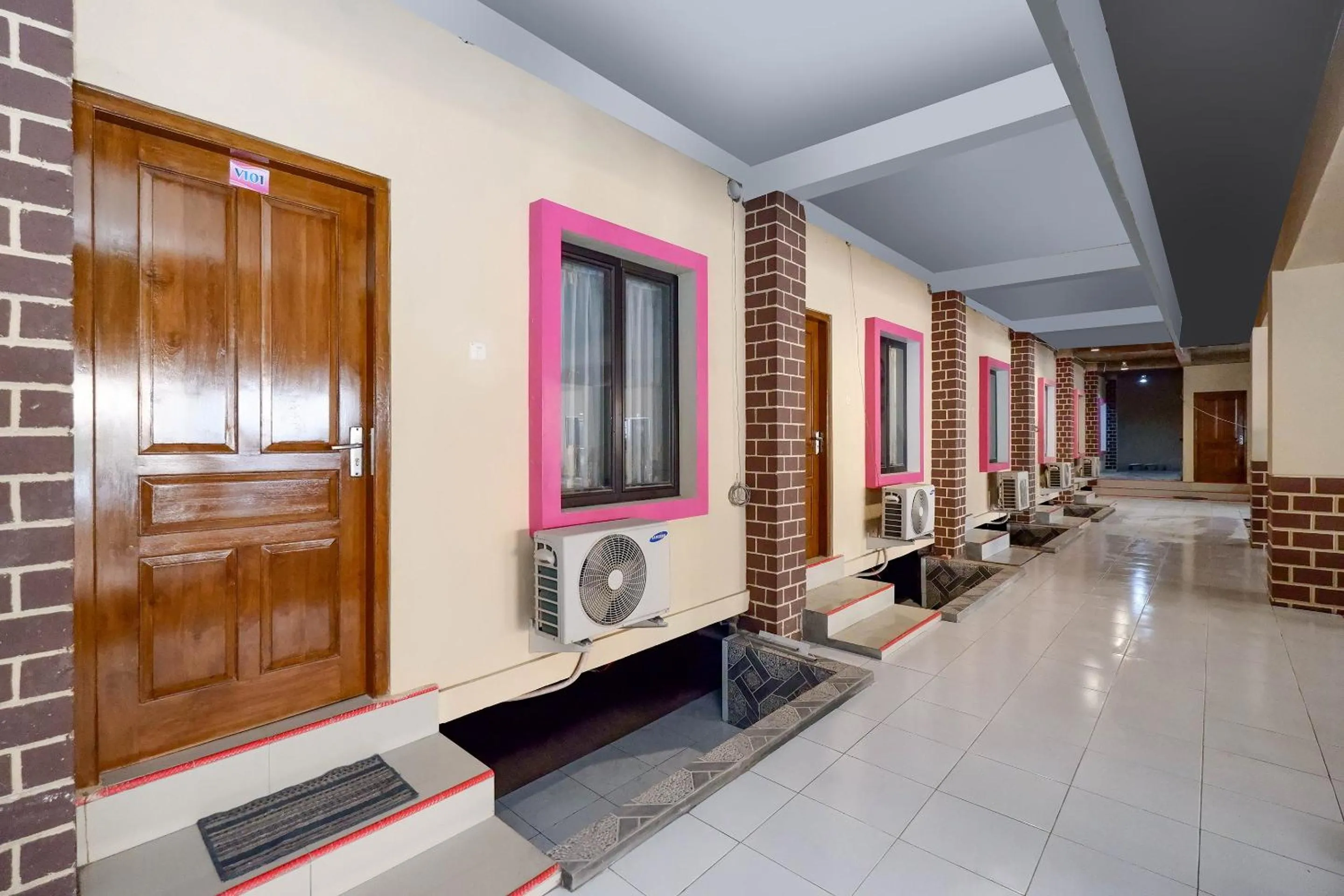 Floor plan in OYO 1706 Hotel H&w Solo