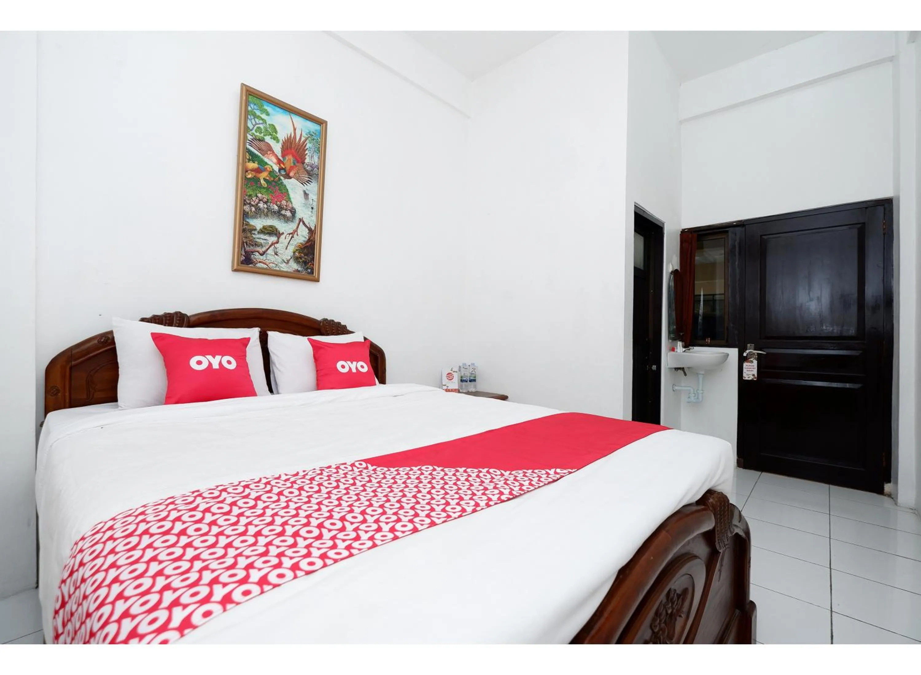 Bedroom, Bed in OYO 1706 Hotel H&w Solo