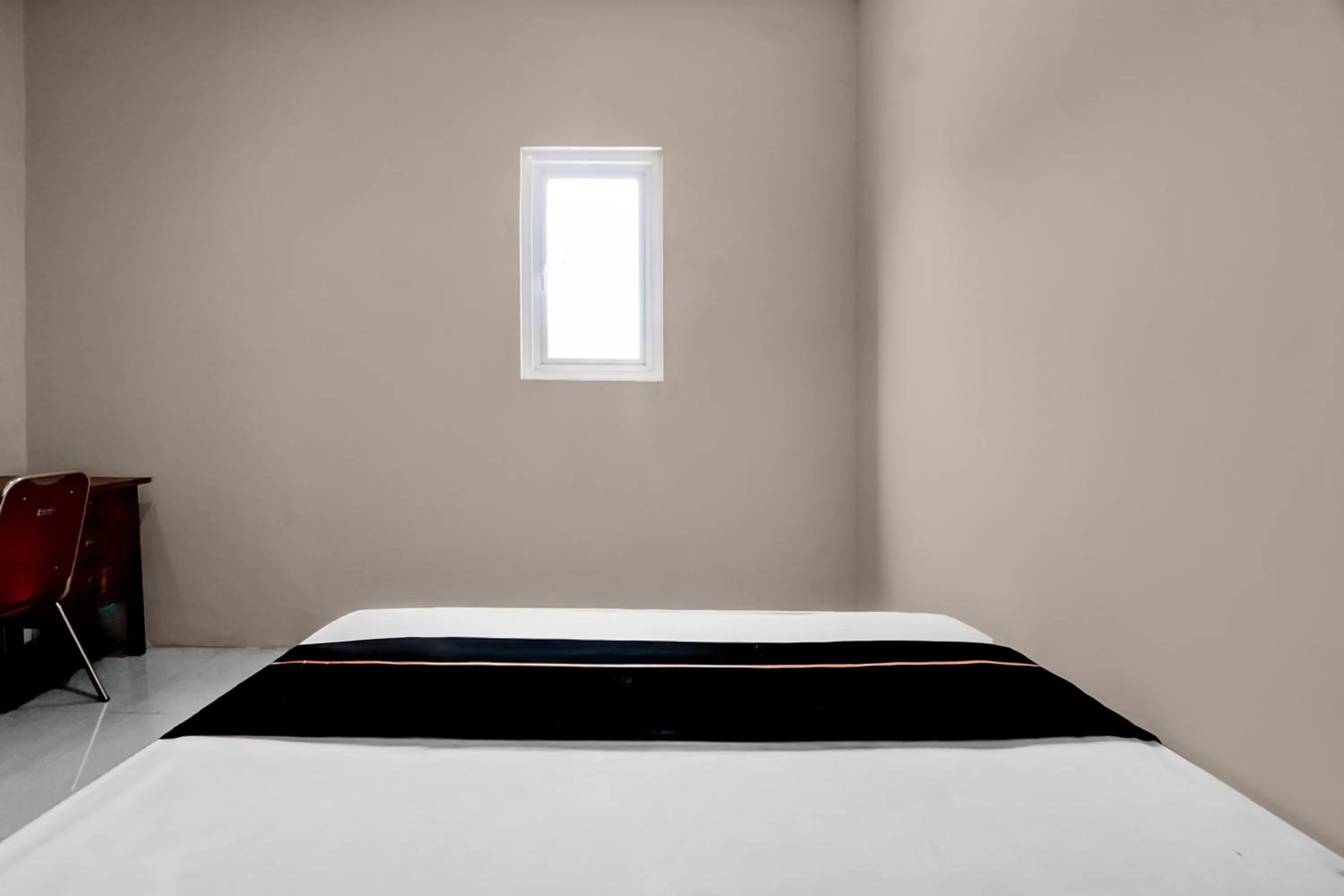 Bedroom, Bed in Hotel O near Ciputra World Surabaya formerly Darmo Residence