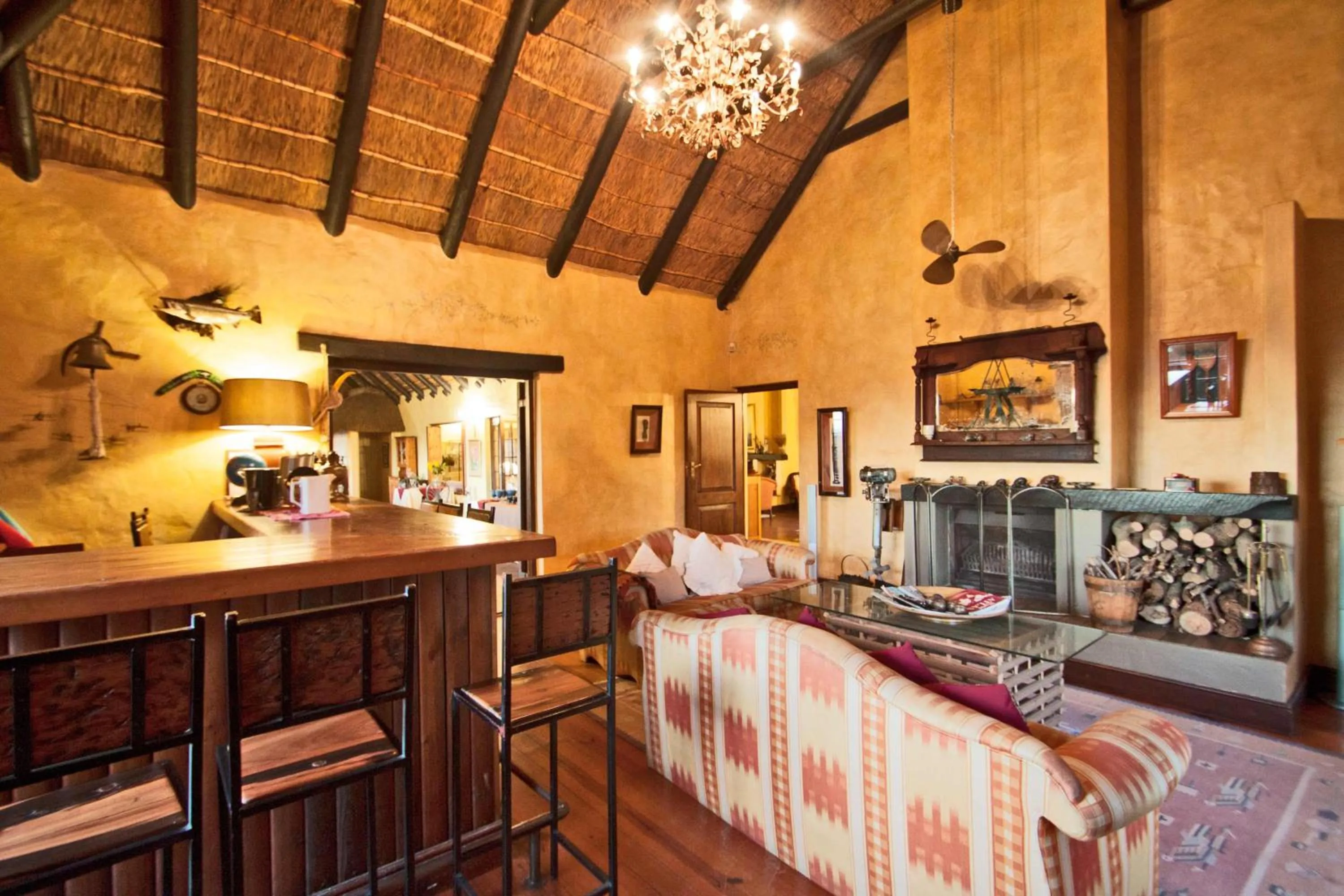 Restaurant/places to eat in Wild Rose Country Lodge