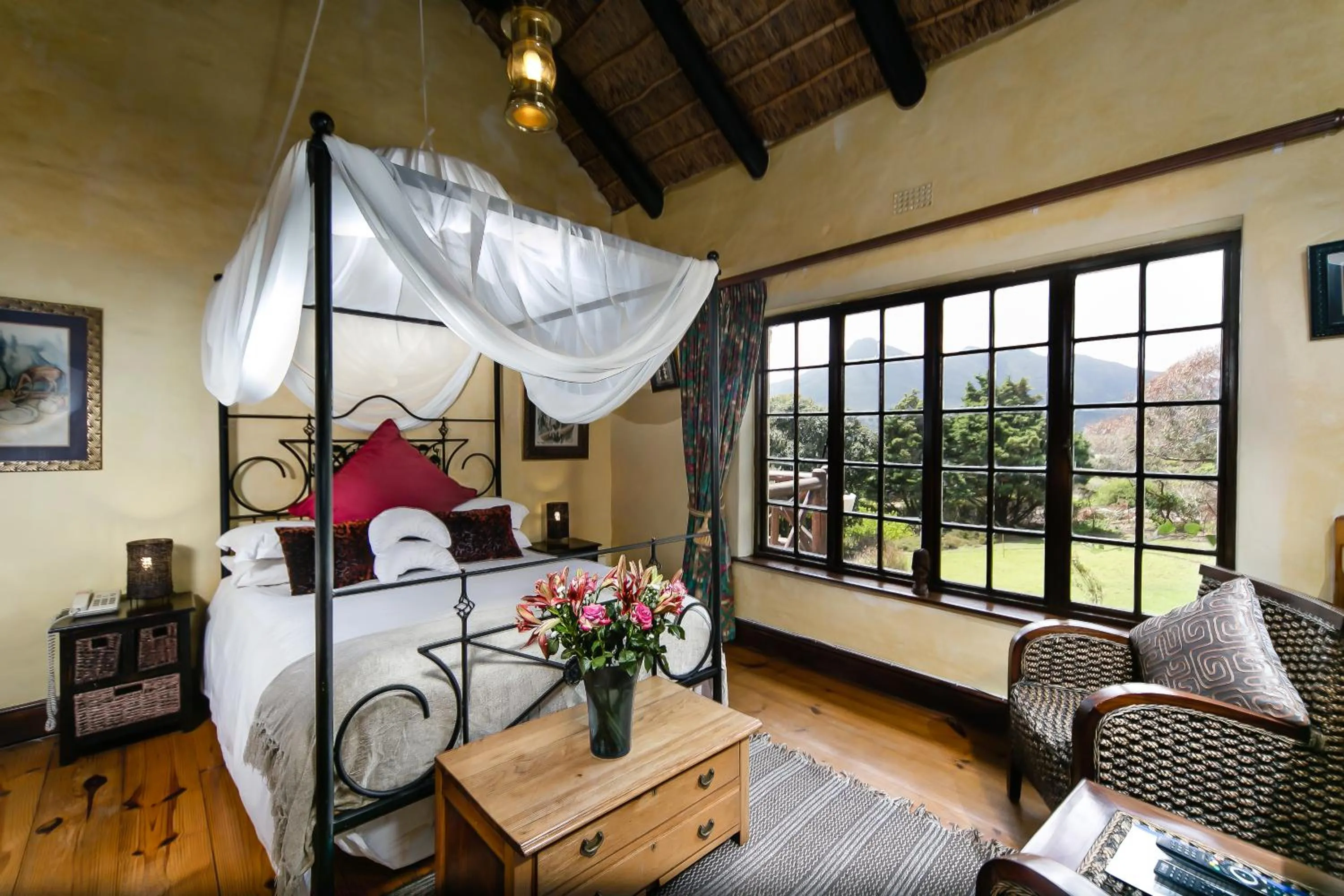 Bedroom in Wild Rose Country Lodge