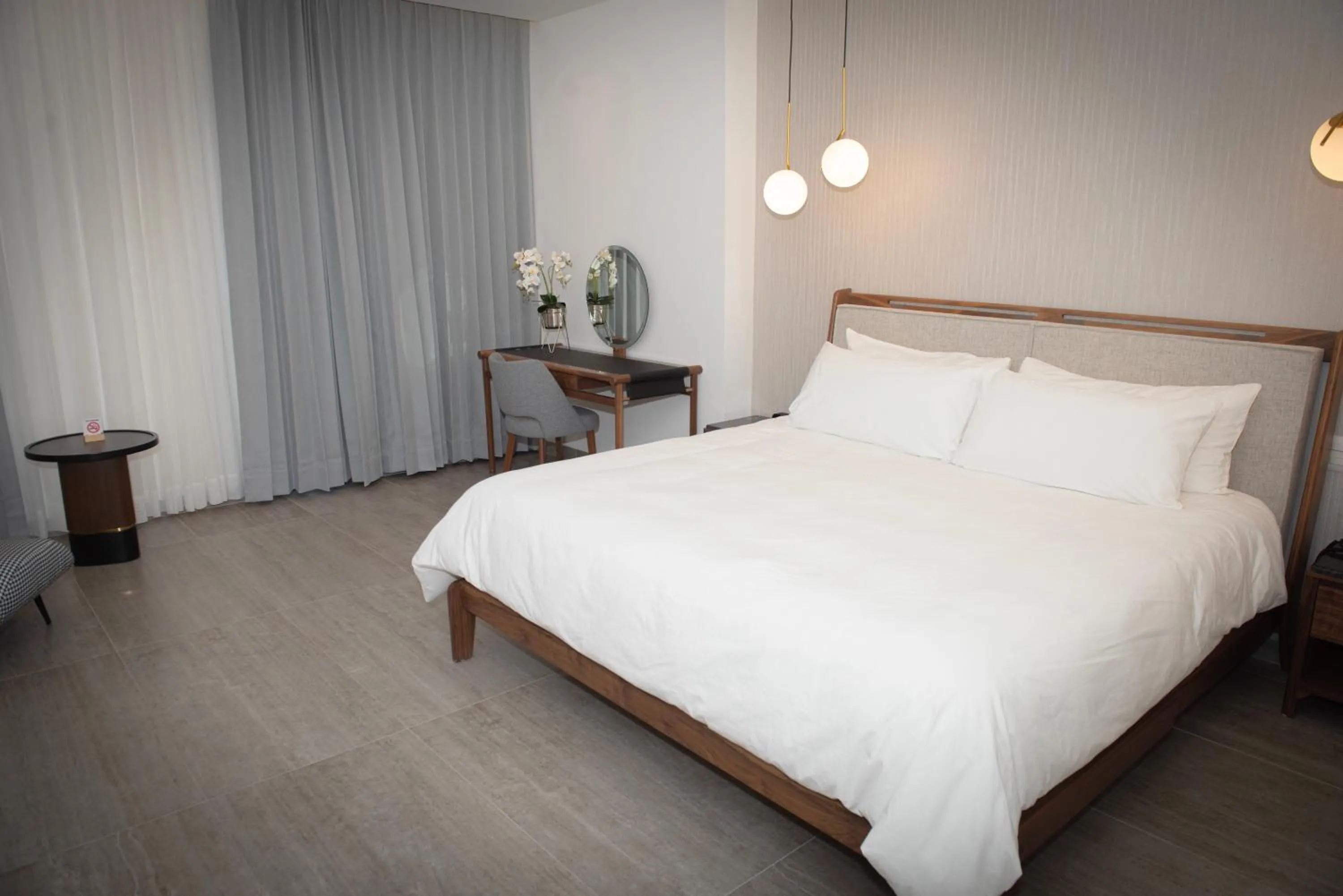 Bed in Hotel Dublé
