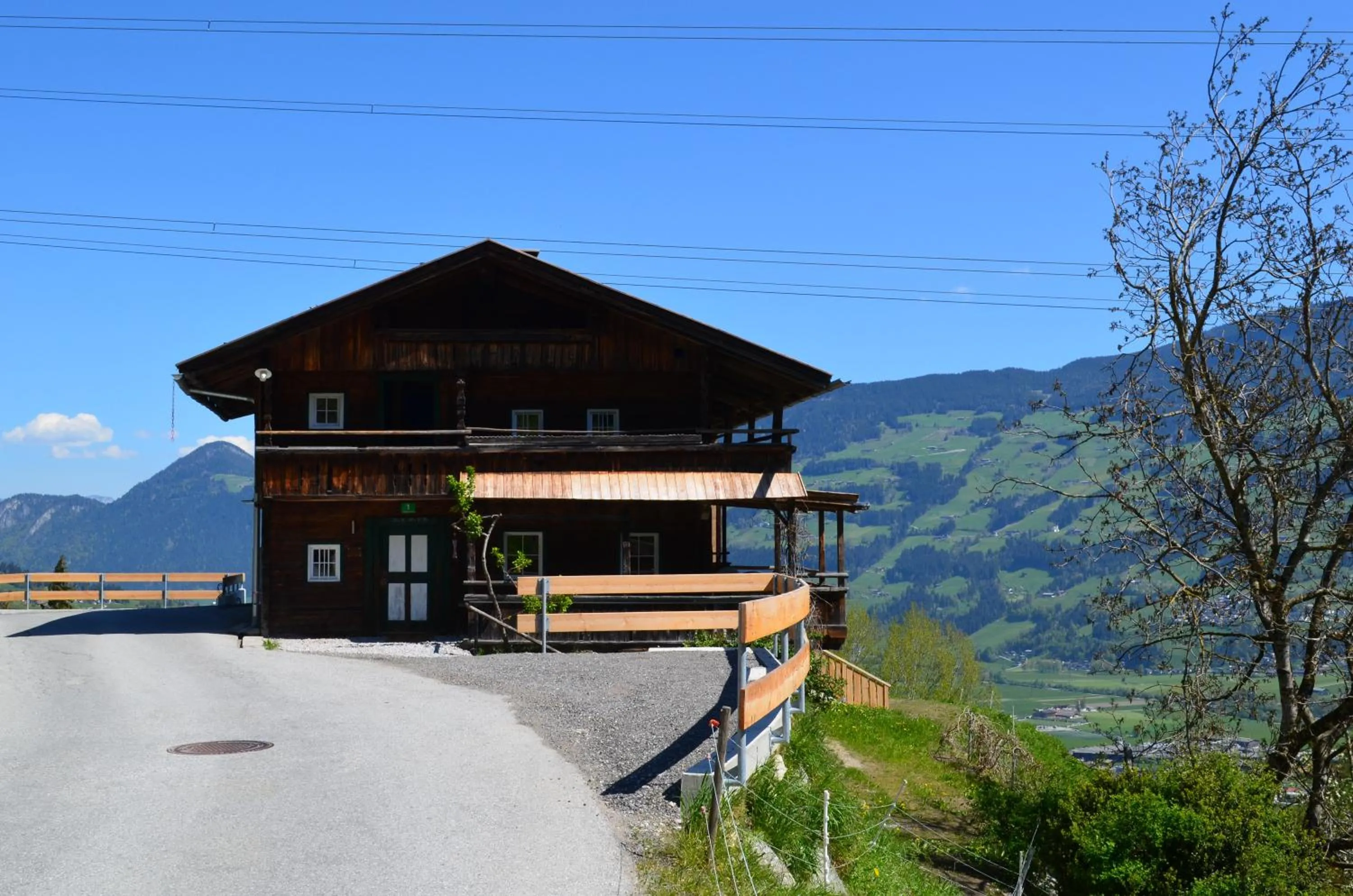 Facade/entrance in Das Wiesegg