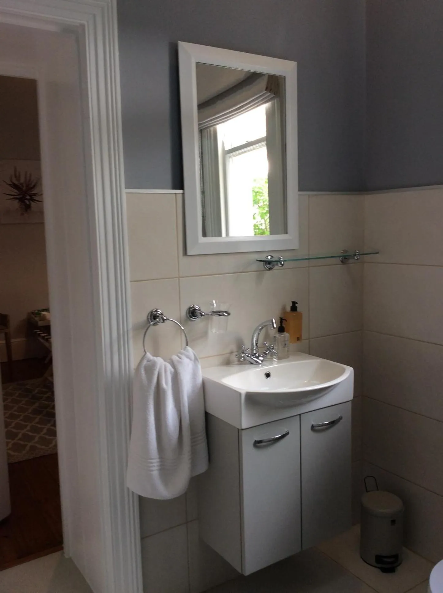 Shower in Parker Cottage Guesthouse