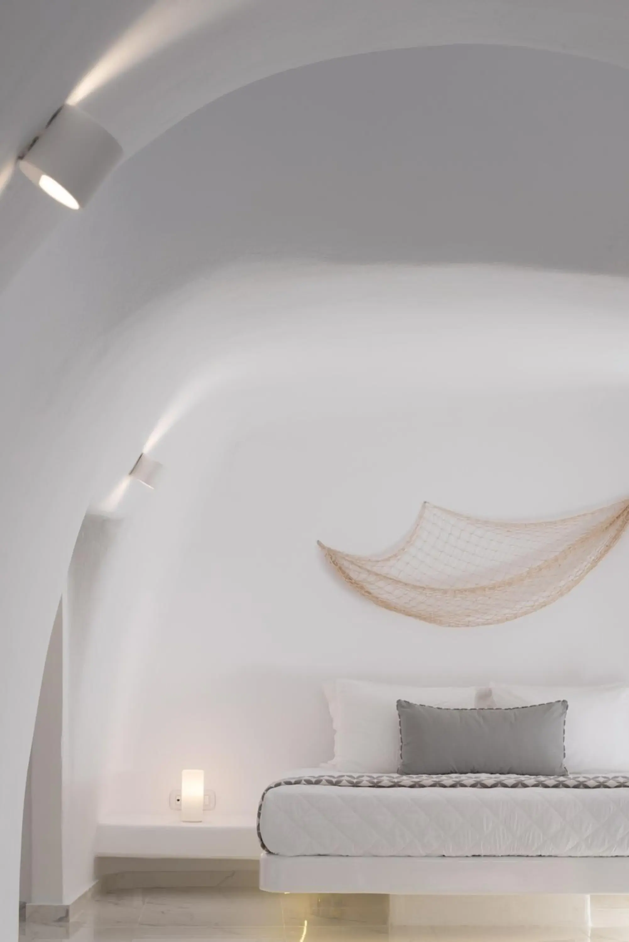 Bed in White Concept Caves Bed in White Concept Caves