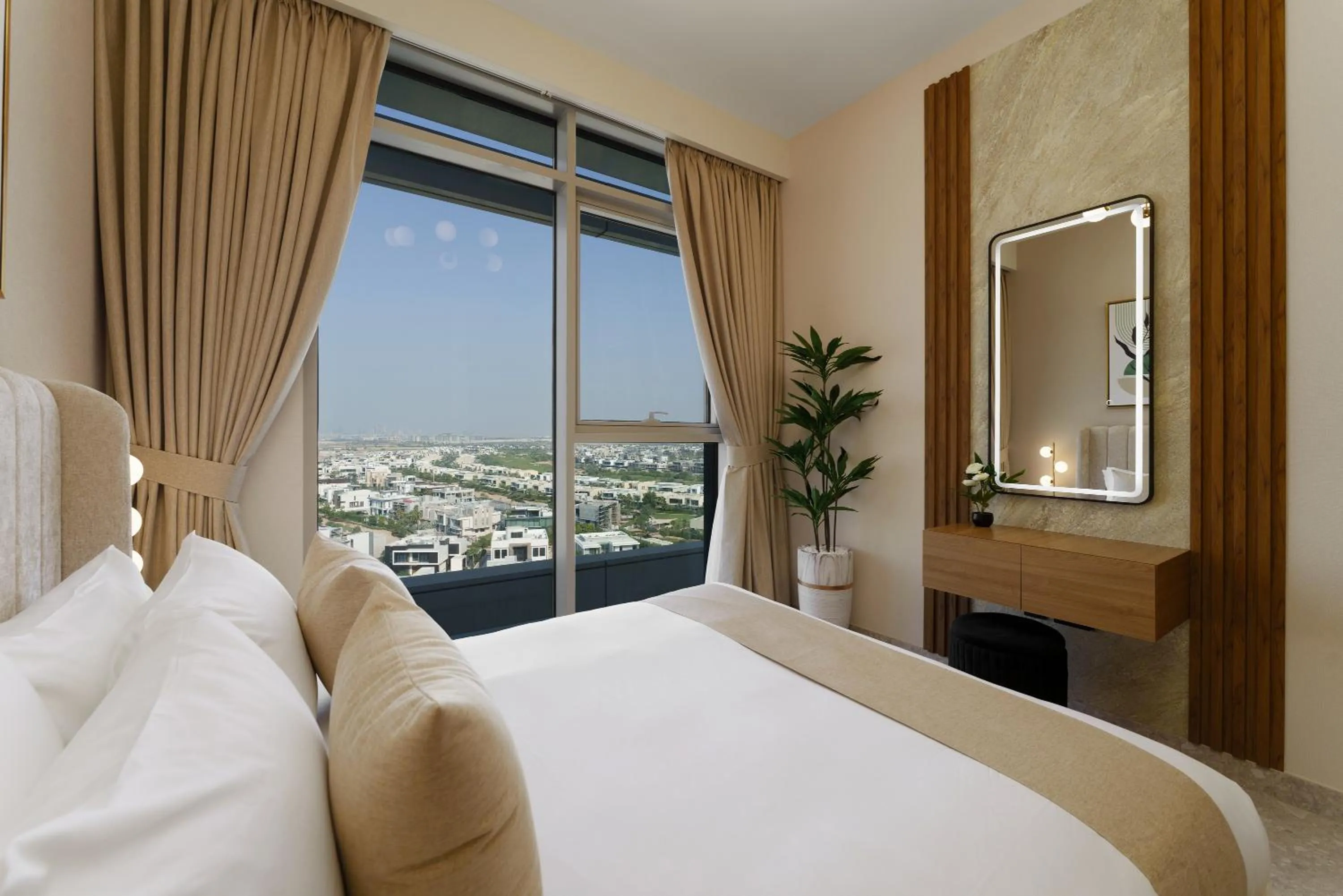 Bed in Maison Privee - Tranquil Living with Golf Course Vws in Dubai Hills