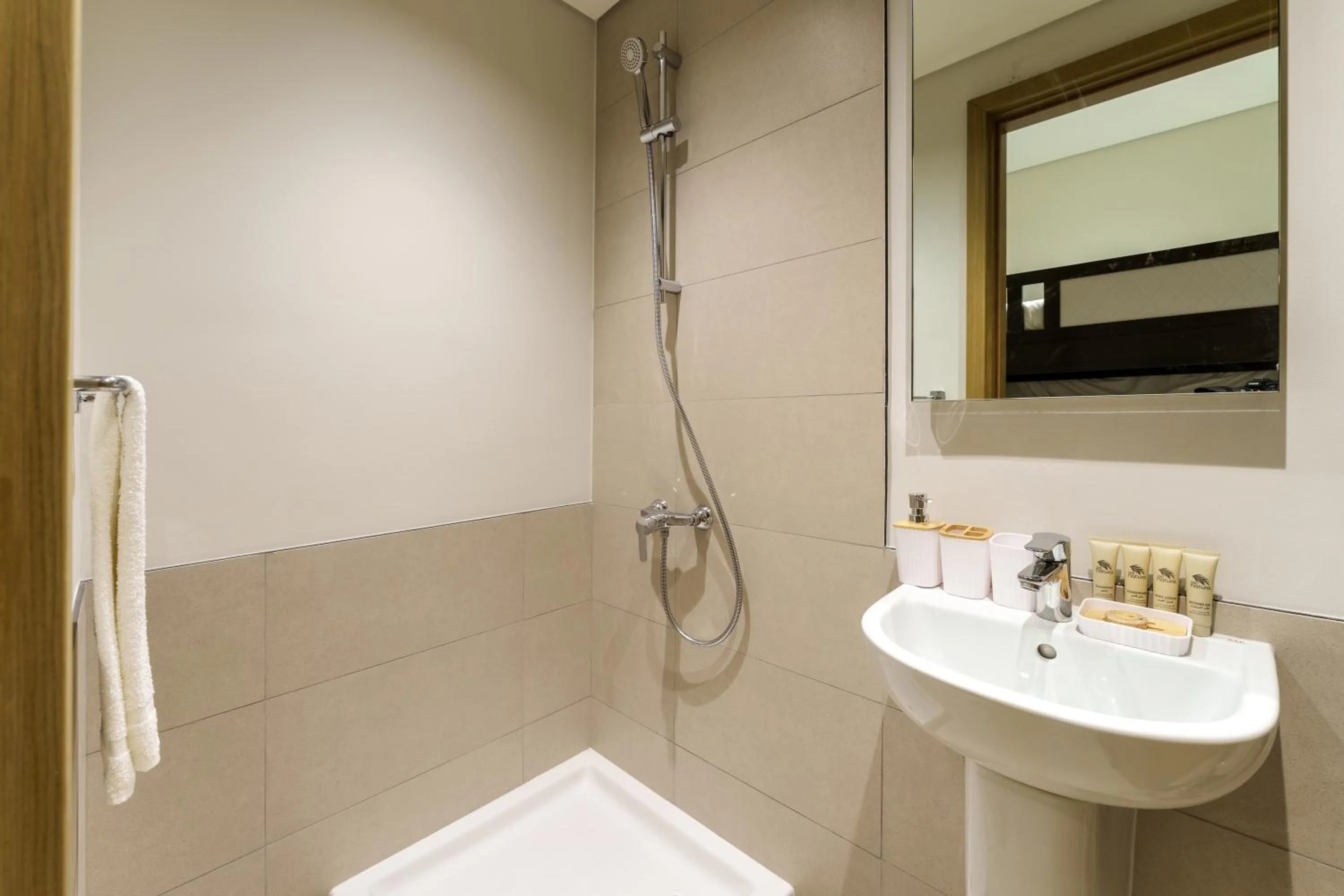 Shower in Maison Privee - Tranquil Living with Golf Course Vws in Dubai Hills