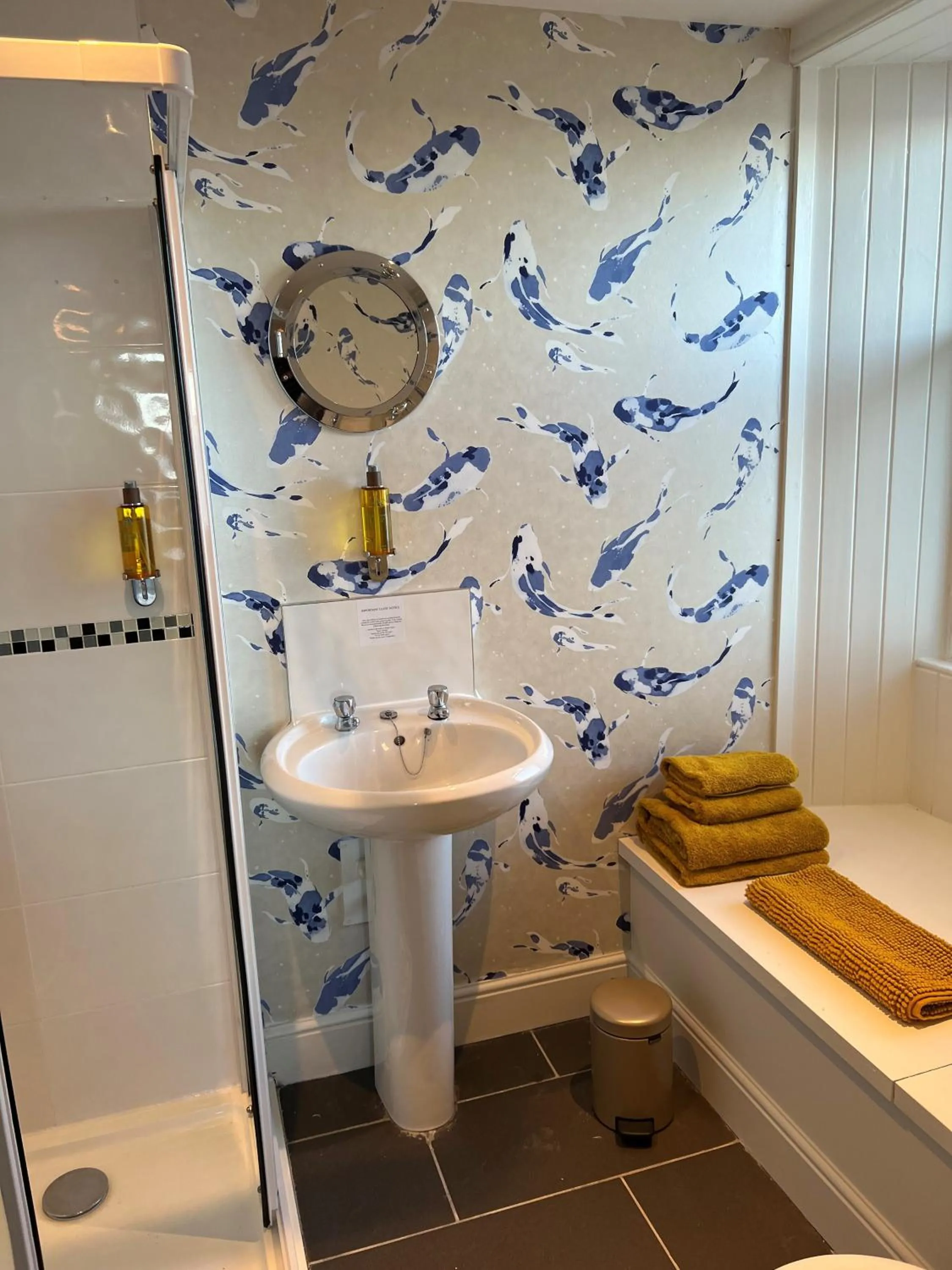 Bathroom in The Corrie Hotel