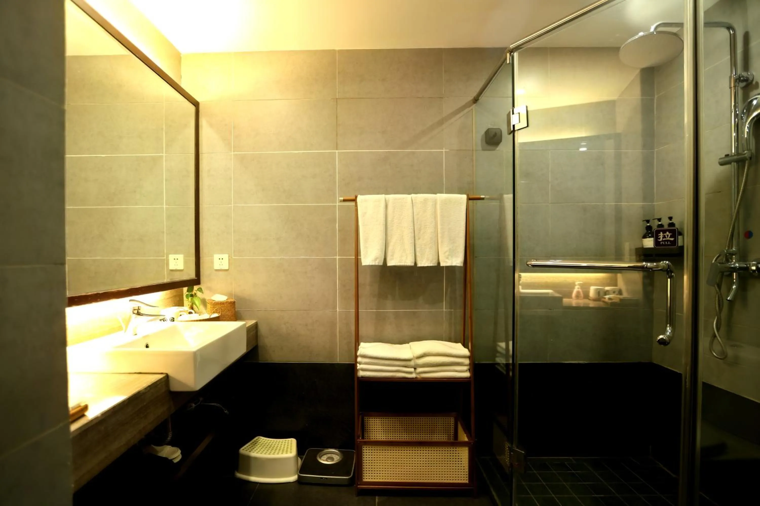 Superior Family Room in Guilaiqi Boutique Hotel (Chengdu Chunxi Road Xinnanmen Subway Station Branch)