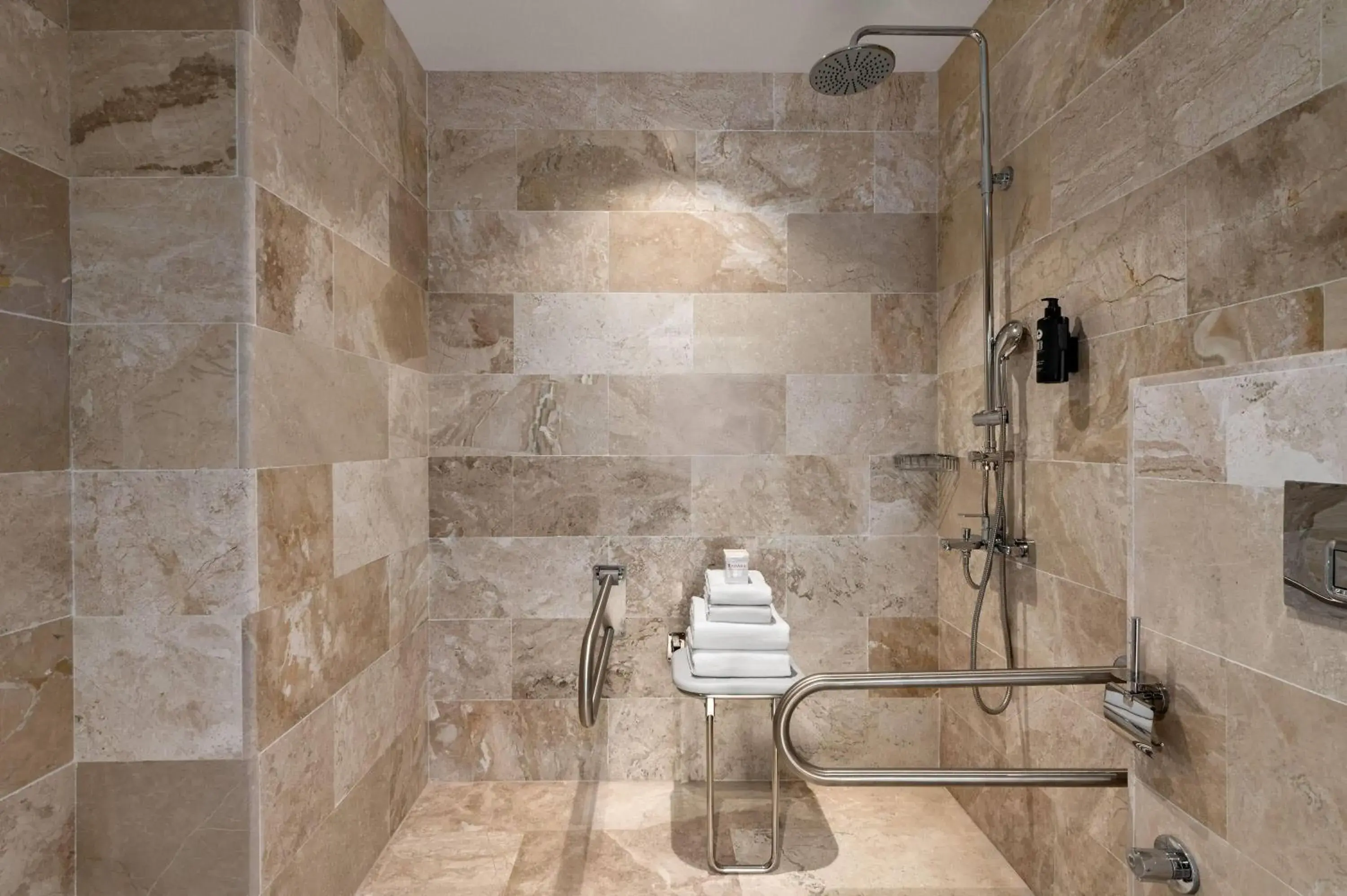 King Room with Roll-in Shower - Mobility Access/Non-Smoking in Ramada Residences by Wyndham Istanbul Haramidere King Room with Roll-in Shower - Mobility Access/Non-Smoking in Ramada Residences by Wyndham Istanbul Haramidere