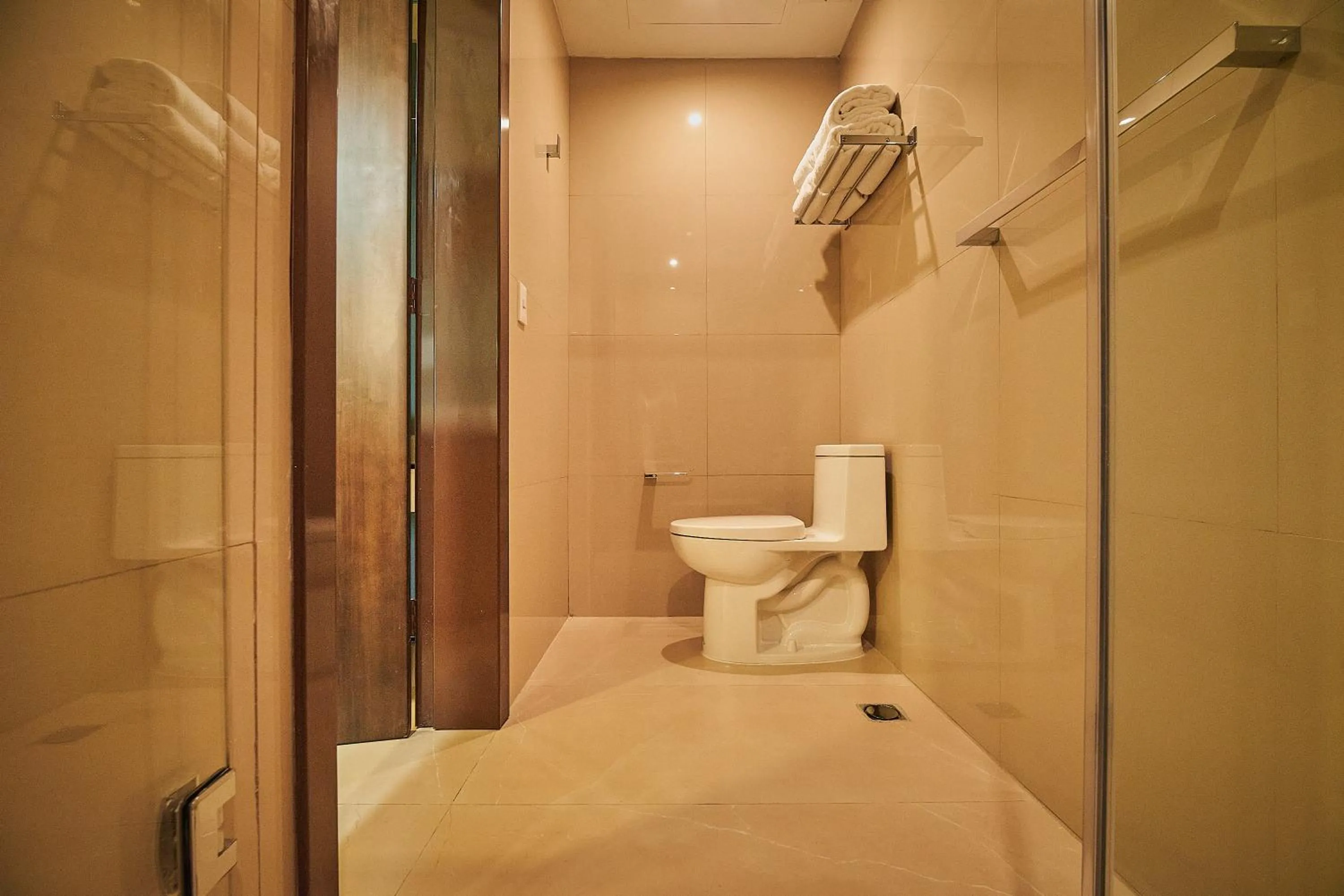 King Room - Non-Smoking in Wyndham Garden Saltillo