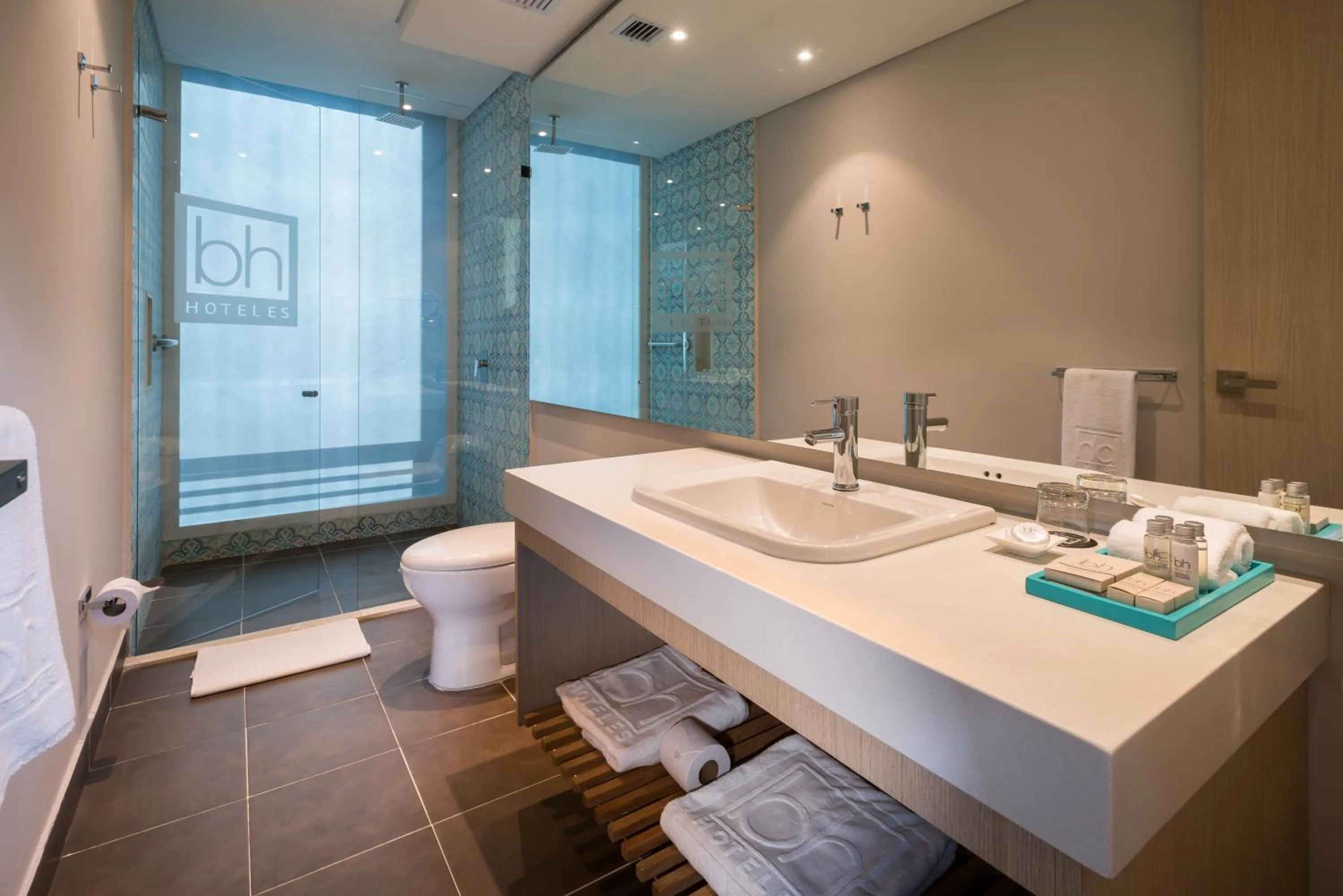 Bathroom in bh Barranquilla