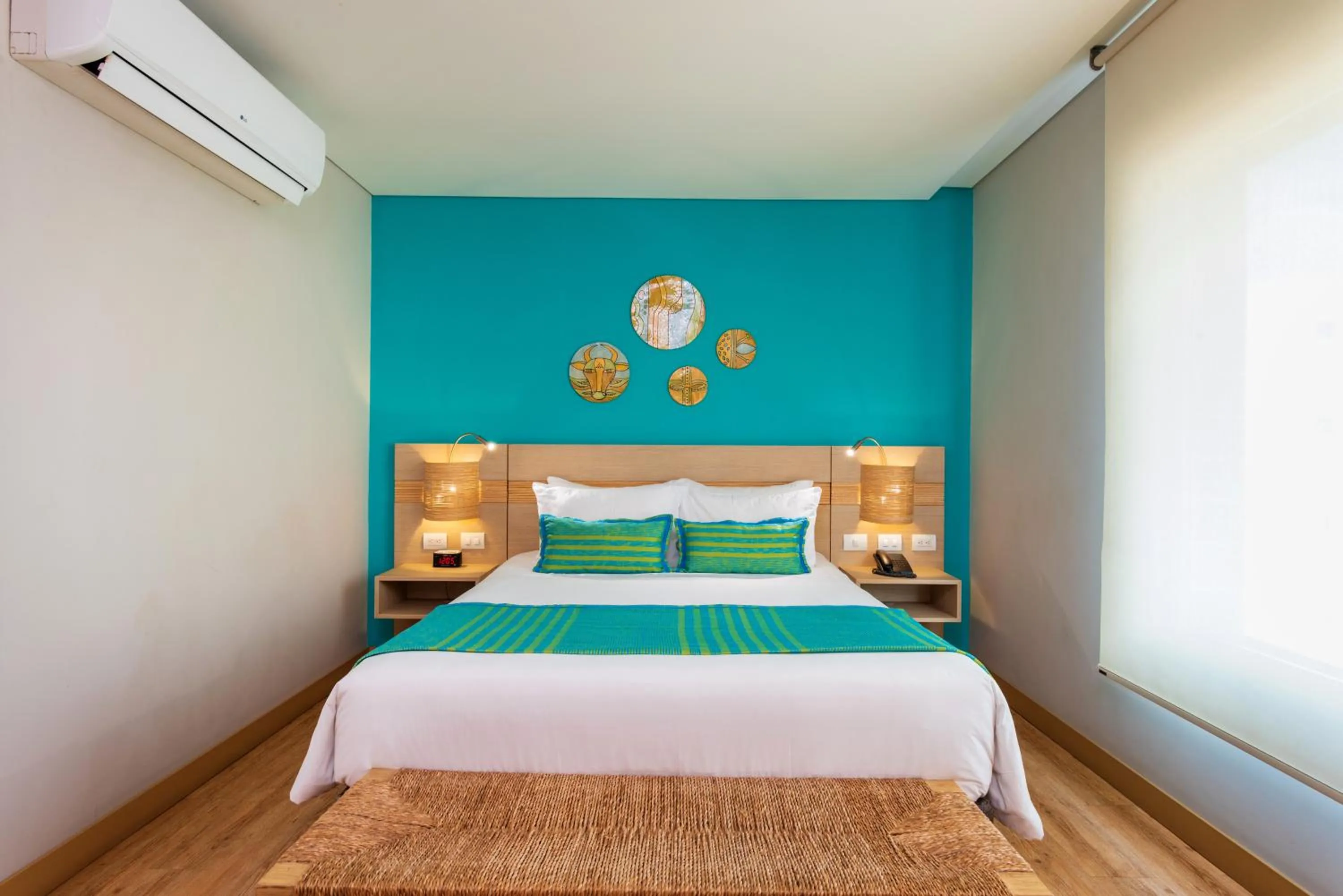 Photo of the whole room, Bed in bh Barranquilla