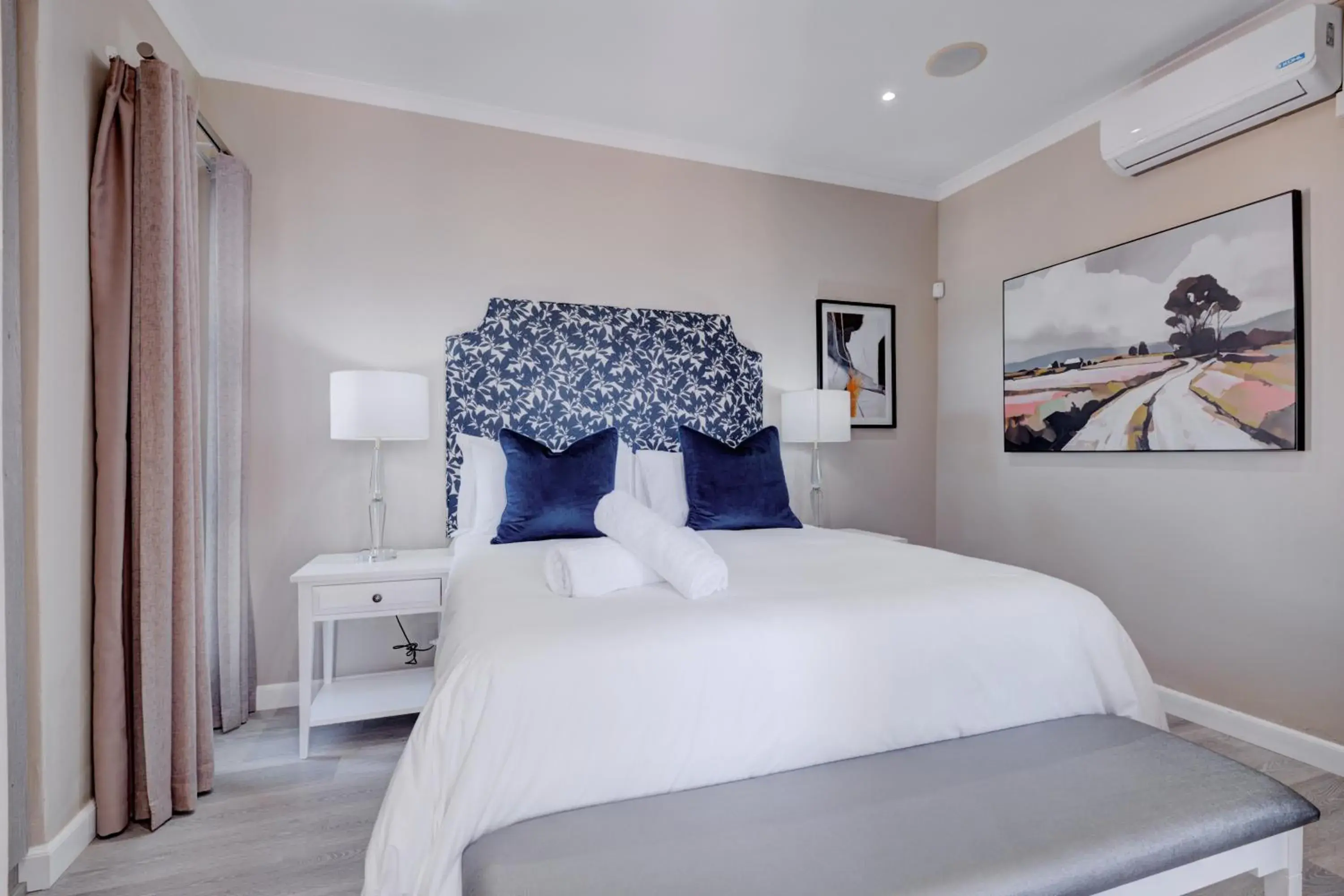 Double Room in Ahoy Boutique Hotel Double Room in Ahoy Boutique Hotel