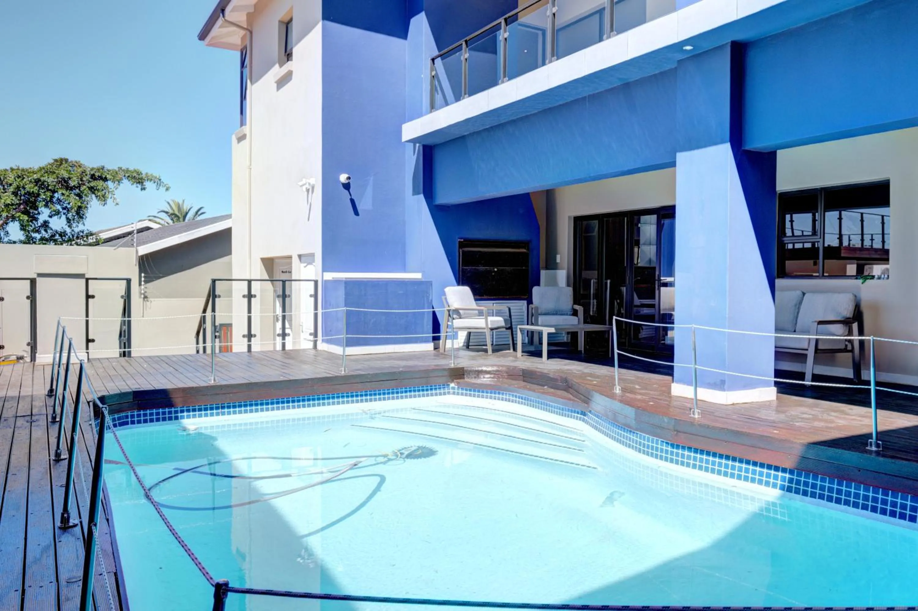 Ahoy Boutique Hotel