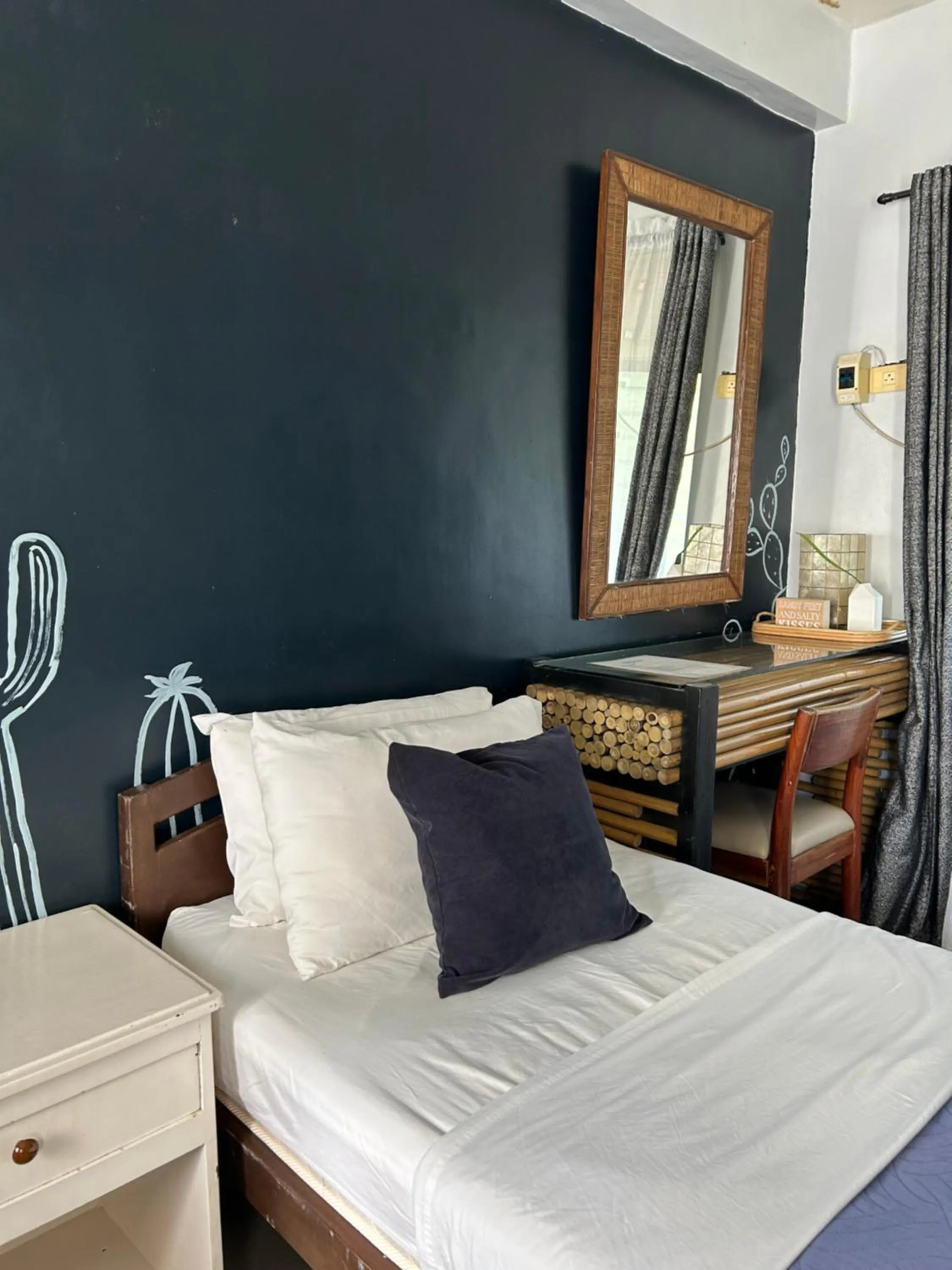 Photo of the whole room, Bed in The VRNON Boutique by MY hostel