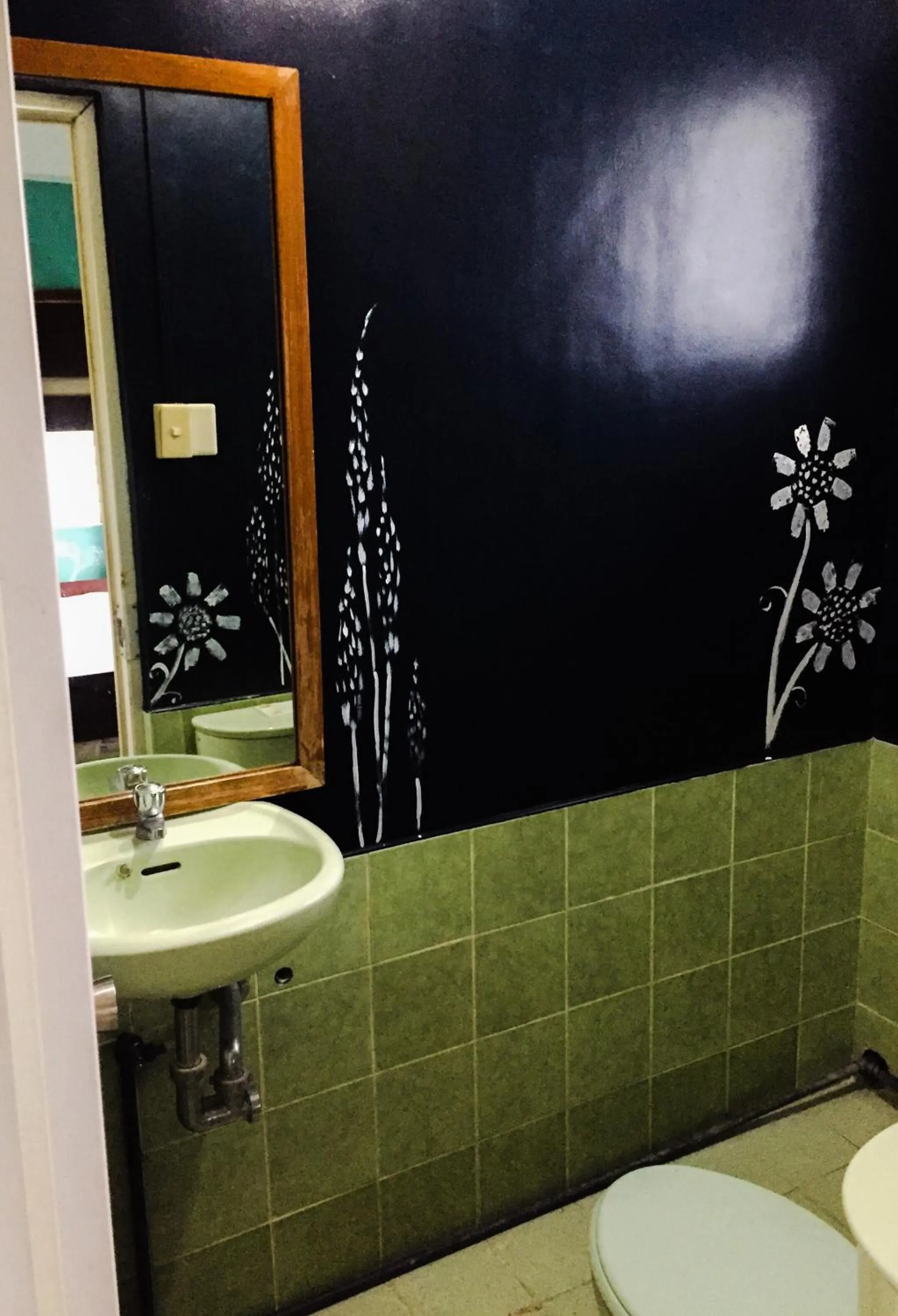 Bathroom in The VRNON Boutique by MY hostel