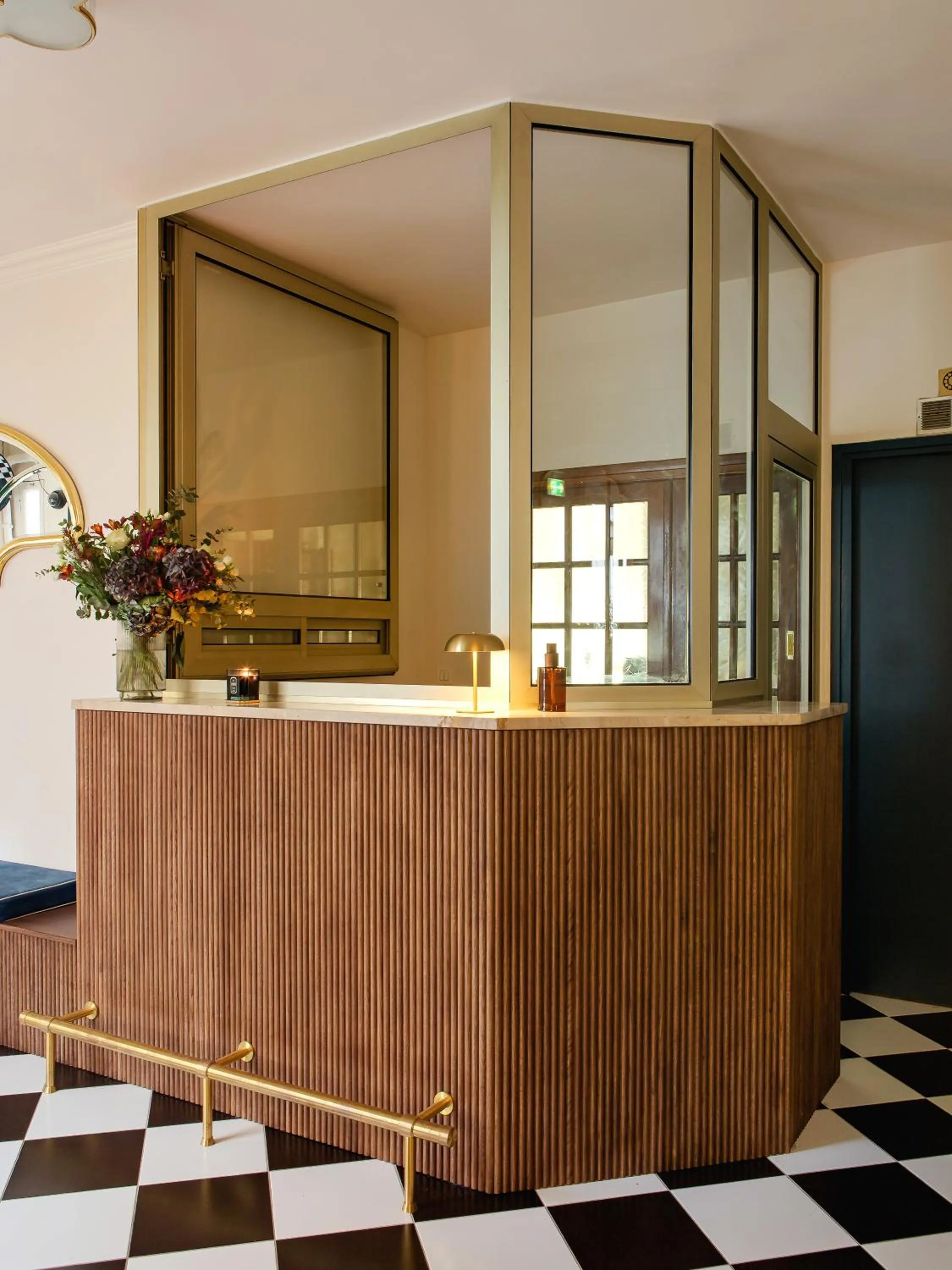 Lobby or reception in Hôtel de la Comète