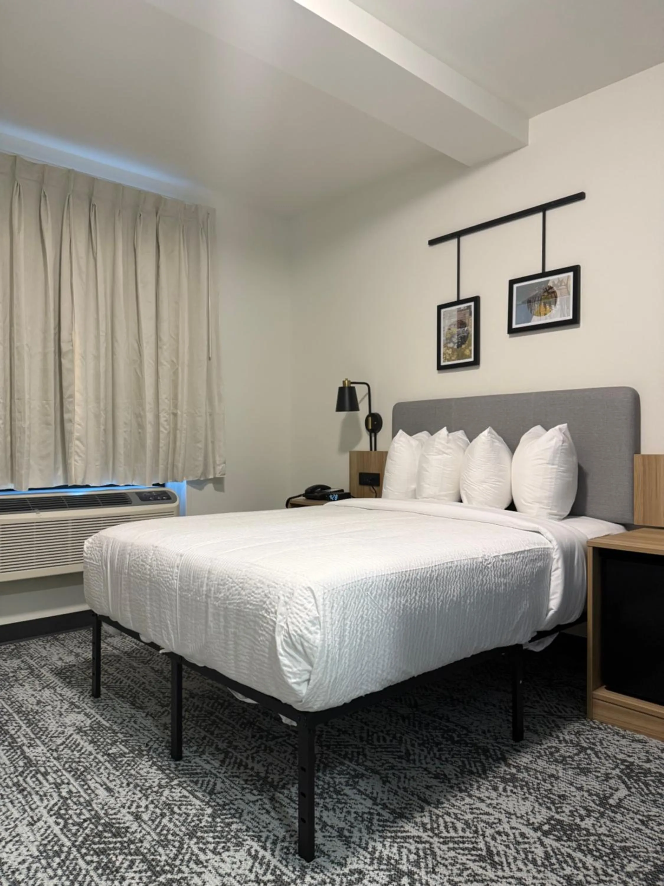 Bedroom, Bed in Sleep Inn