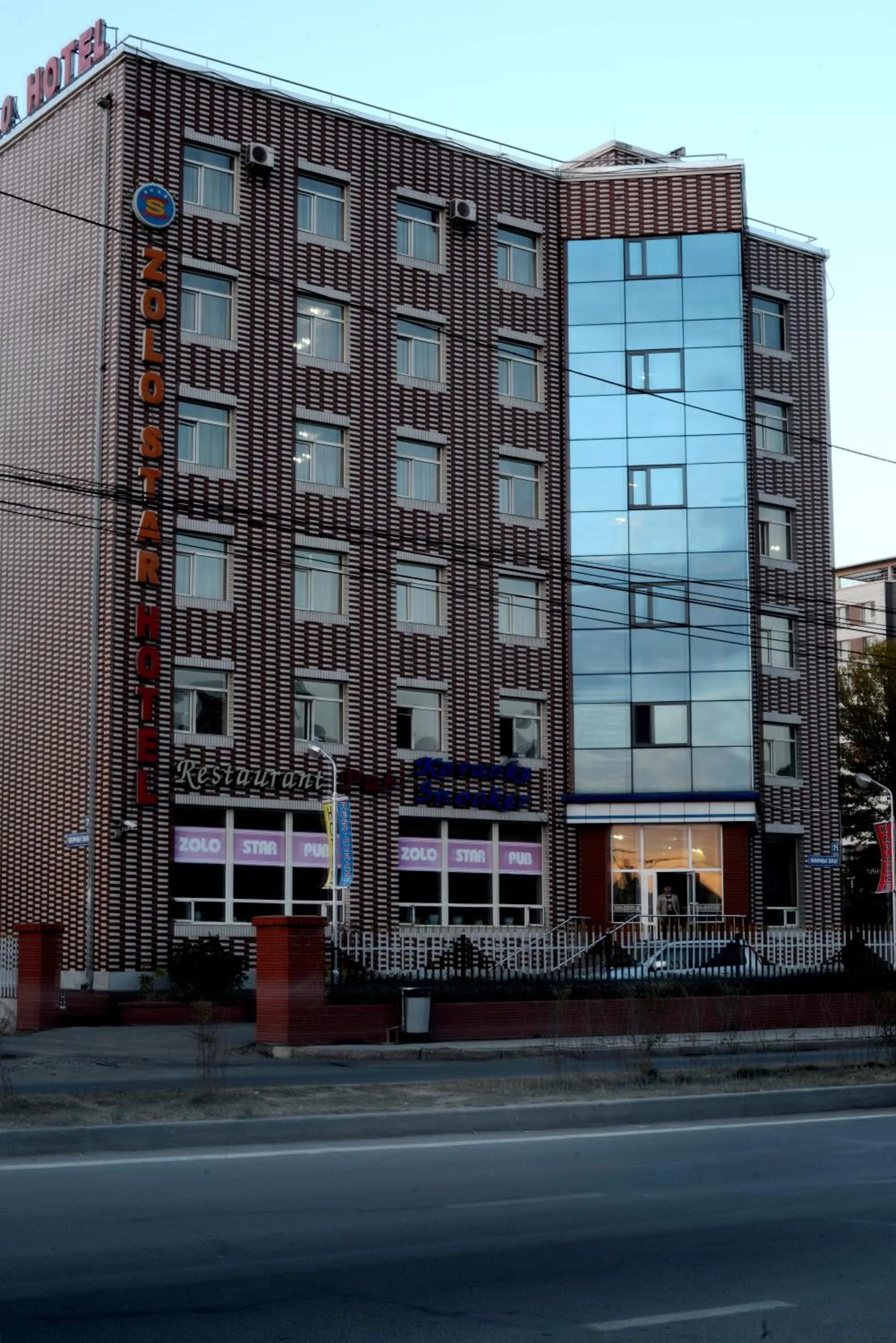 Property building in Zolo Hotel