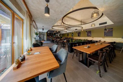 Restaurace a Pension Hřebíkárna
