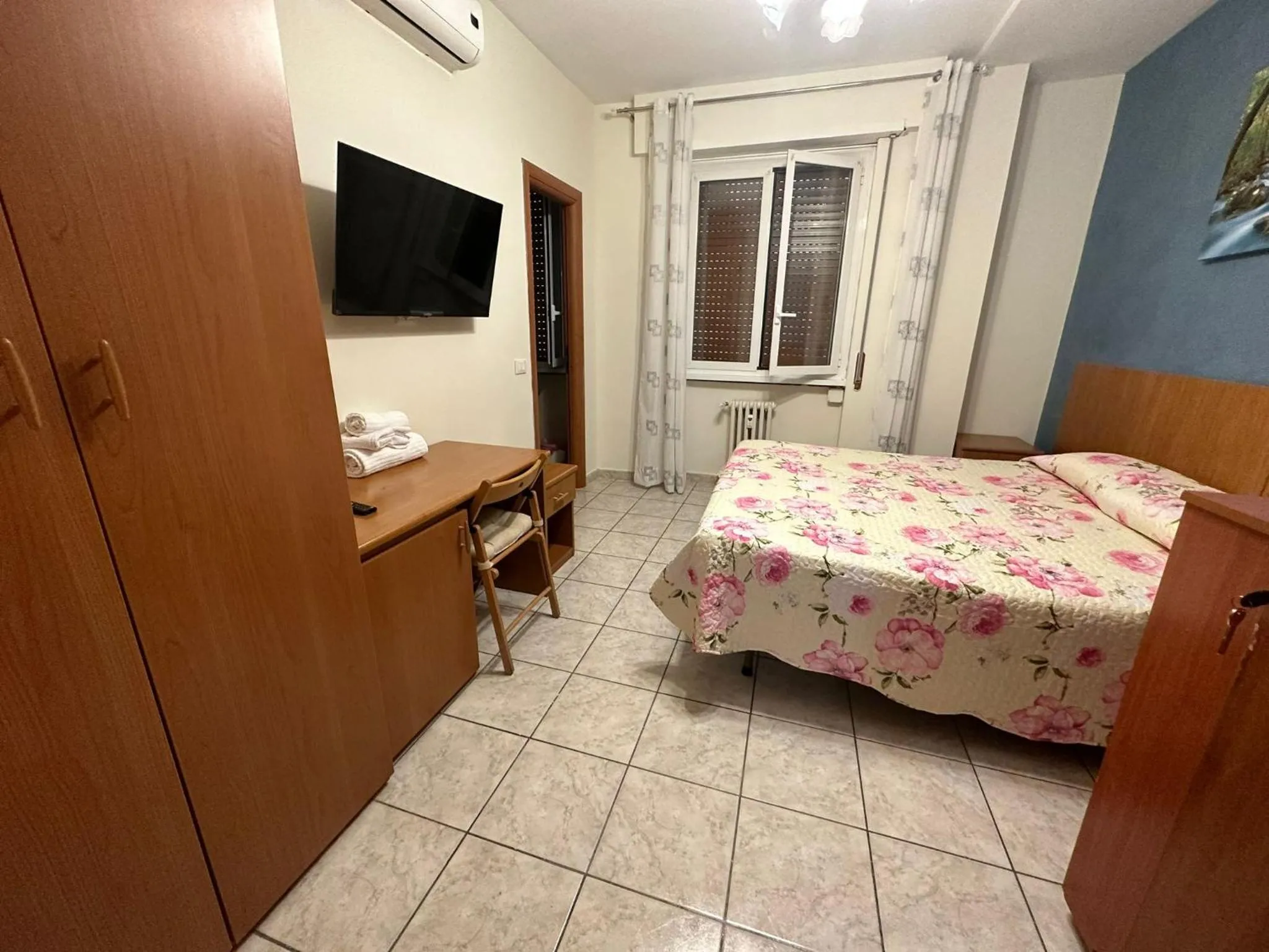 Bed in Sofia Holiday Home