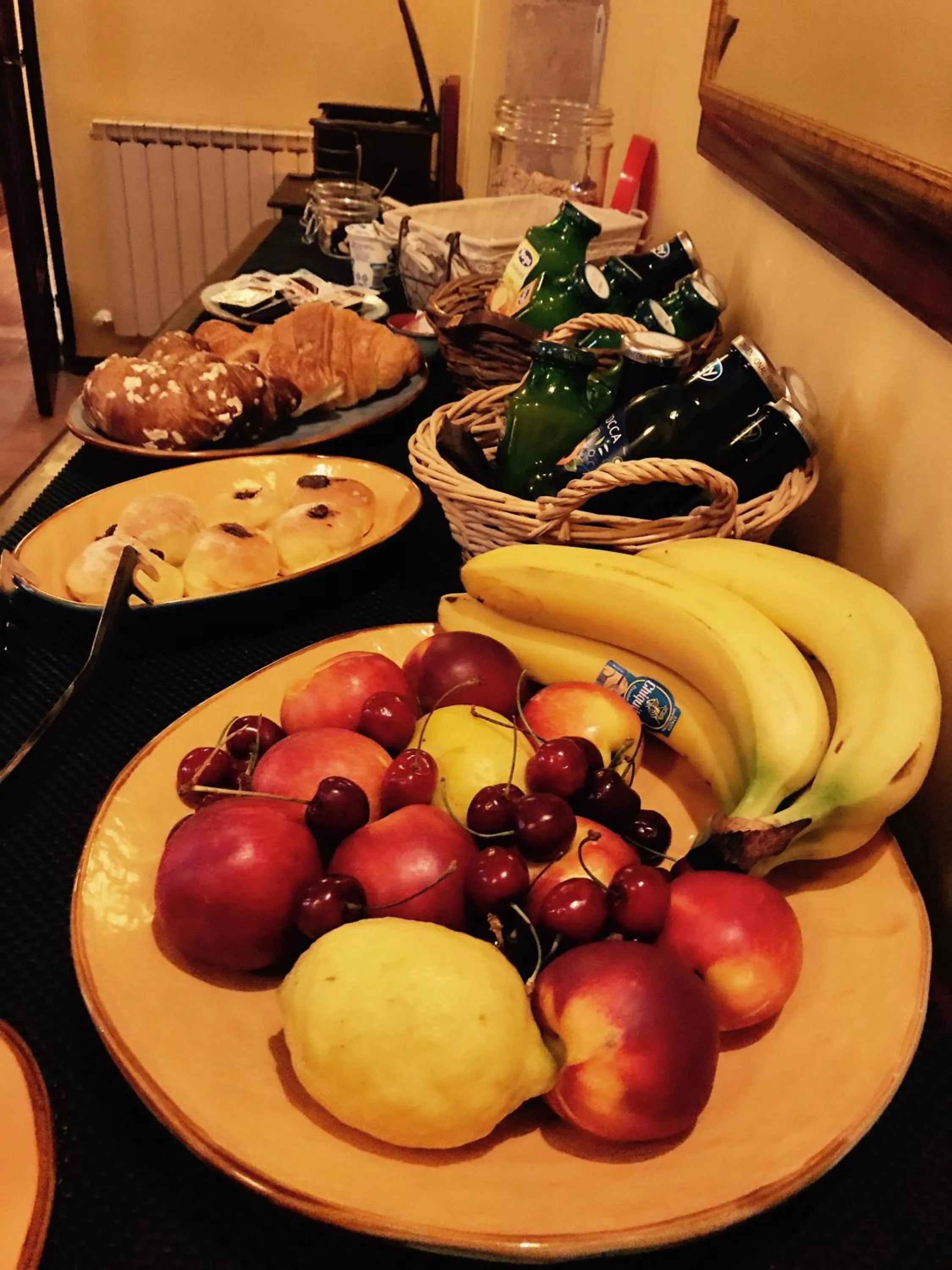 Italian breakfast in B&B La Dimora del Capitano