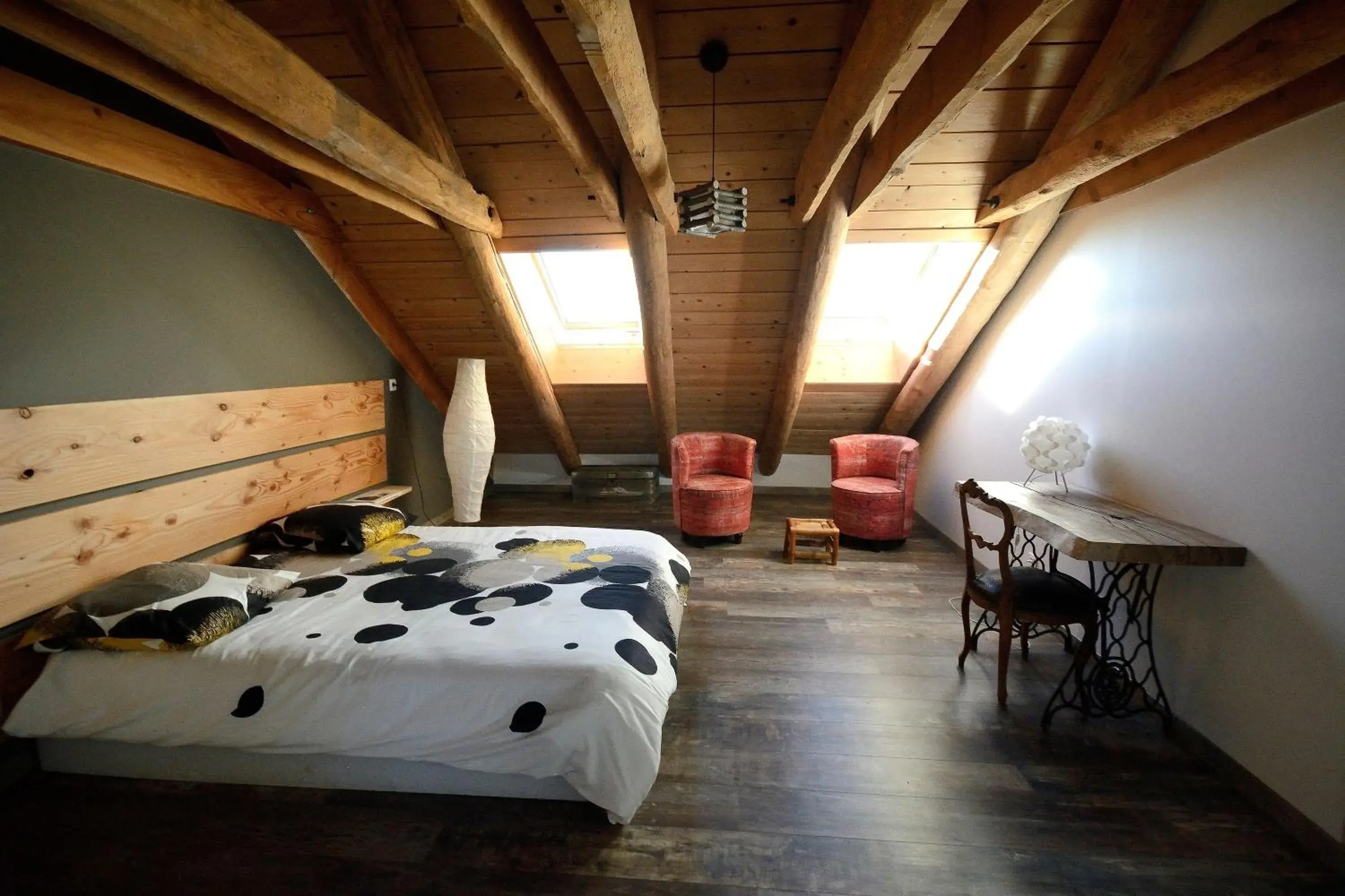 Double Room with Private Bathroom in La Grange de l'Ardeyrol Double Room with Private Bathroom in La Grange de l'Ardeyrol
