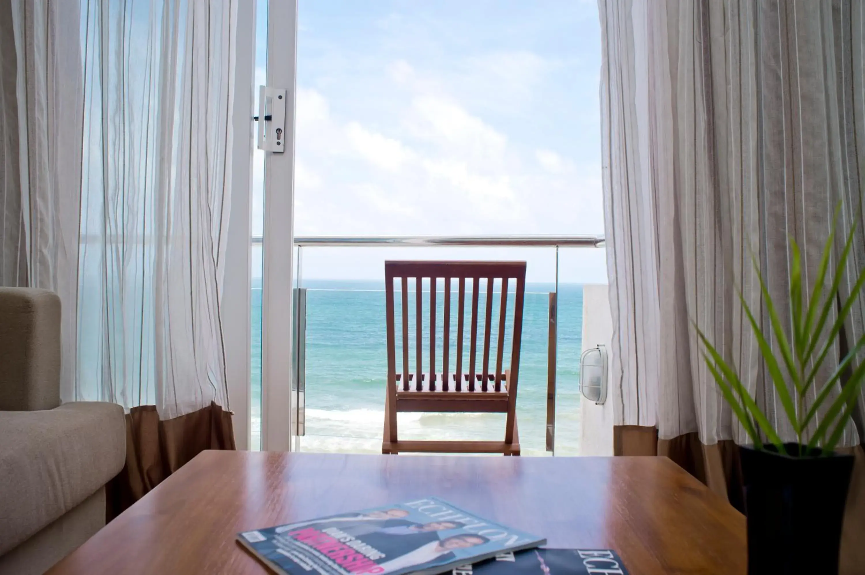 Property building in Ocean Edge Suites & Hotel Colombo Property building in Ocean Edge Suites & Hotel Colombo